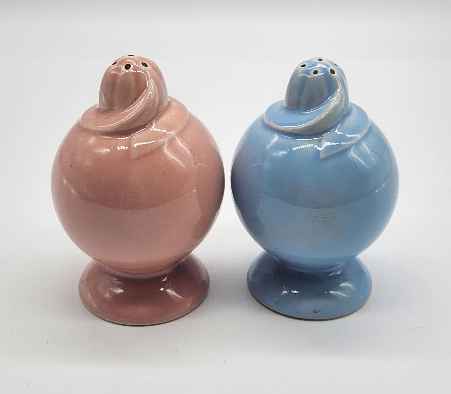 Lu Ray Pastels Salt and Pepper Shakers Taylor Smith Taylor with Stoppers