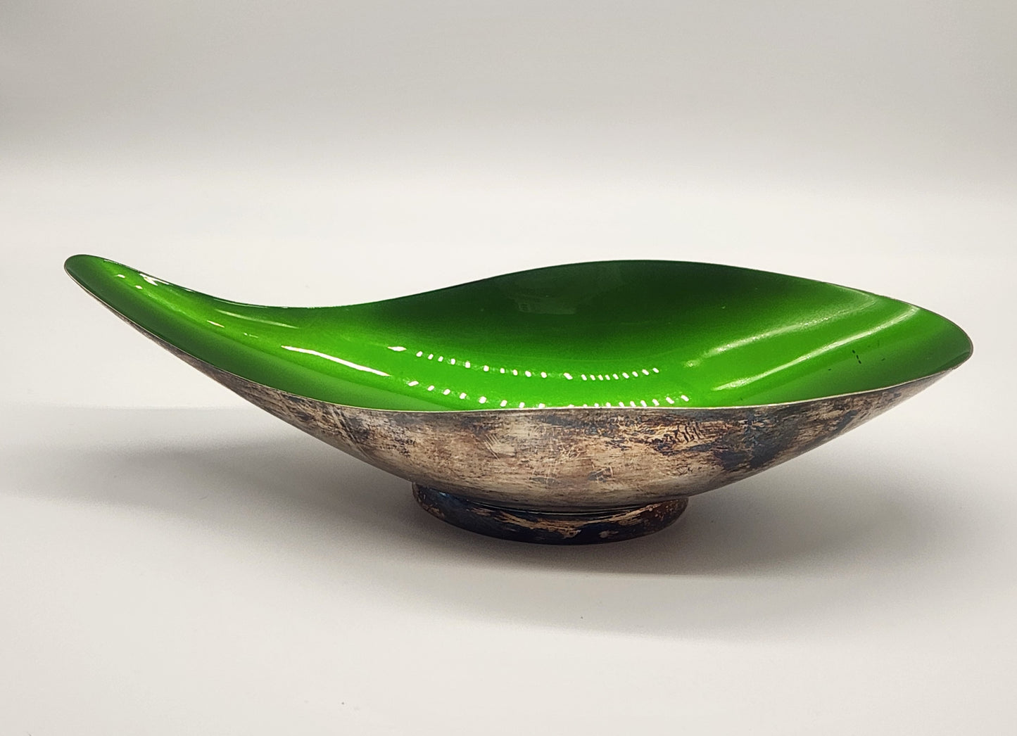Vintage Reed & Barton Emerald Enamel Silver Plate Tear Drop Bowl #65