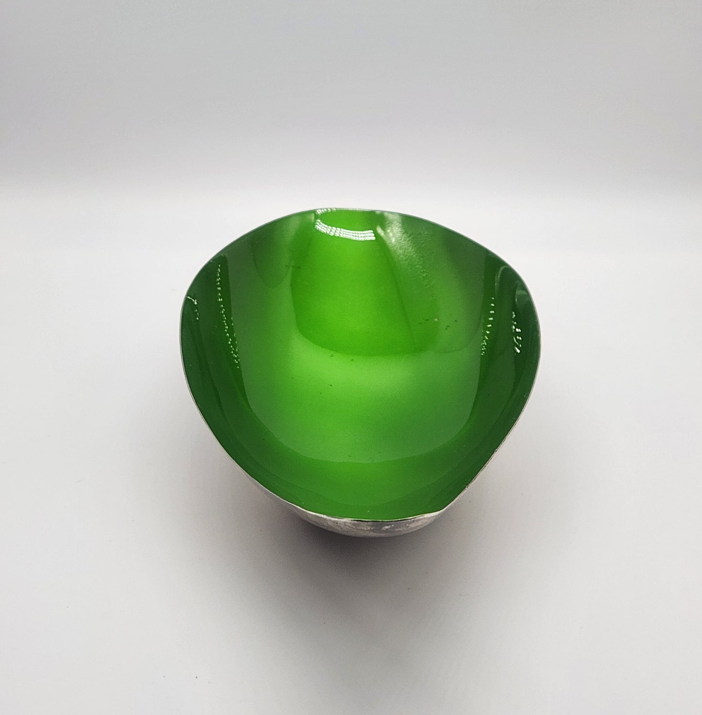 Vintage Reed & Barton Emerald Enamel Silver Plate Tear Drop Bowl #65