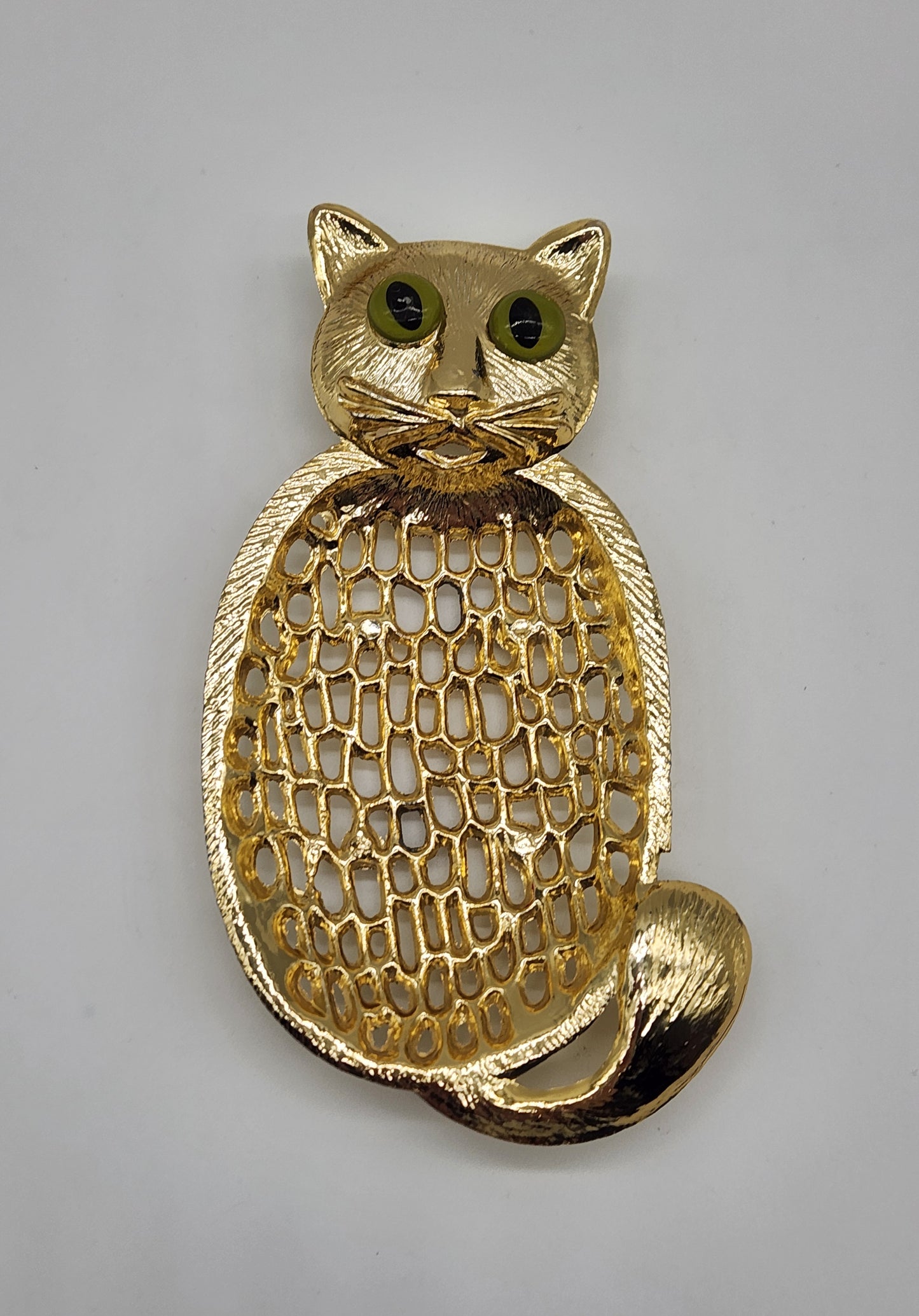 Vintage Gold Cat Soap or Trinket Dish/ Retro Goldtone Kitty with Resin Cat Eyes