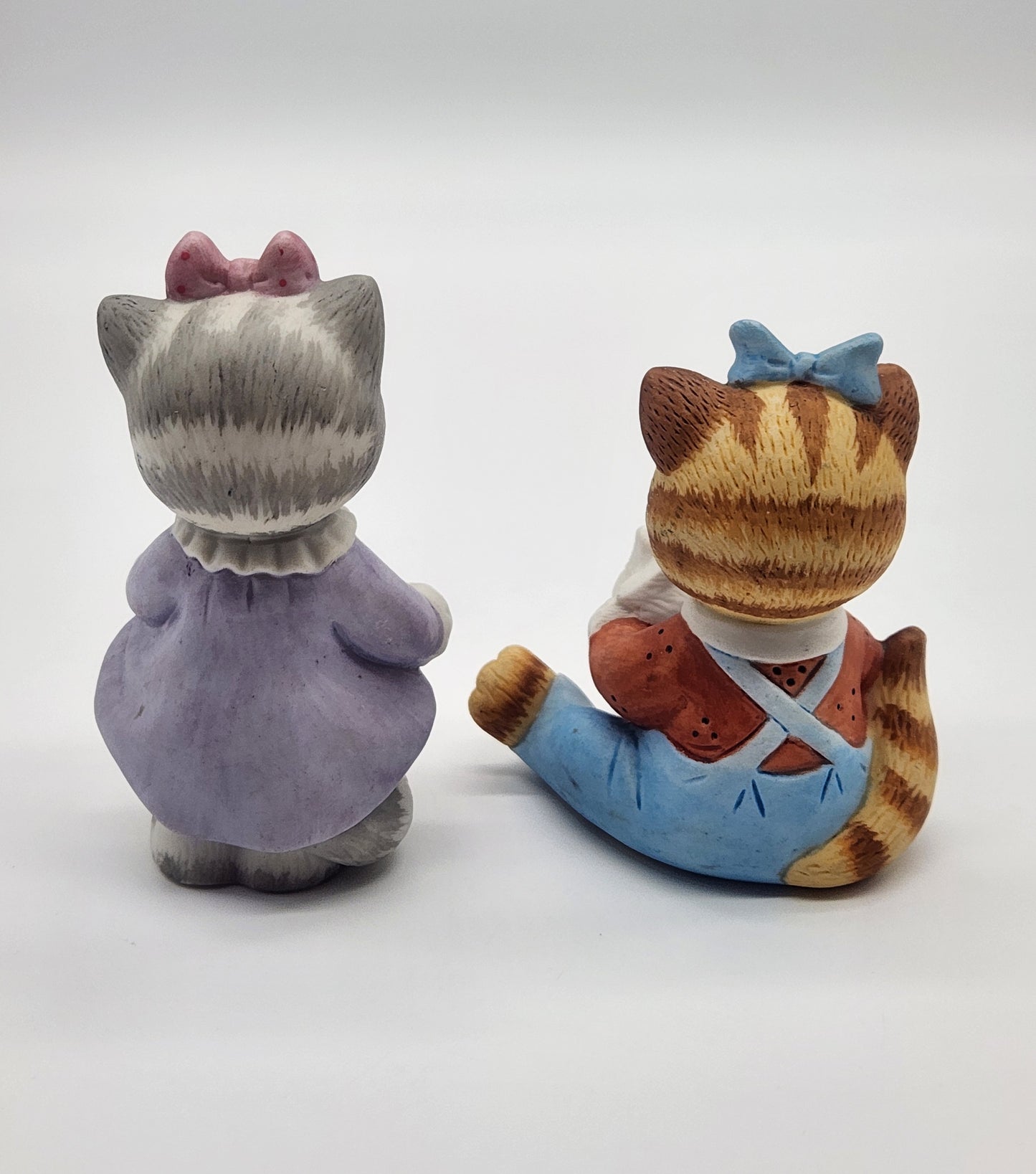 Vintage Pair of Bronson Collectibles BC Porcelain Cat Figurines