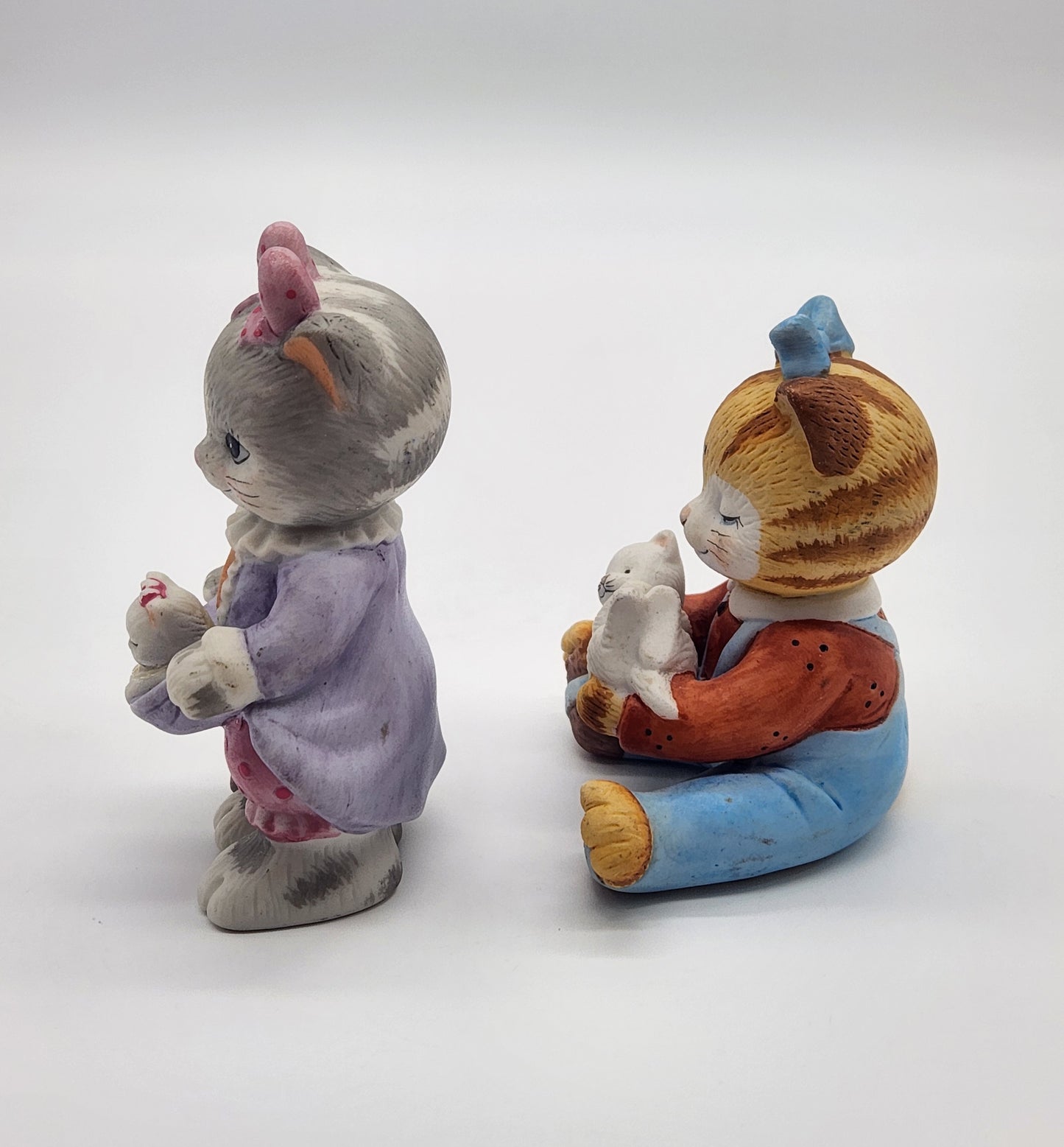 Vintage Pair of Bronson Collectibles BC Porcelain Cat Figurines