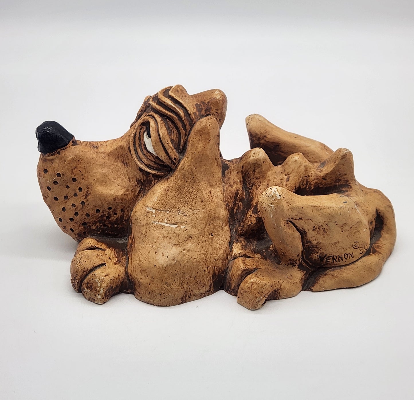 Vintage 1980 Shade Tree Creations Hound Dog Wood Figurine by Bill Vernon USA