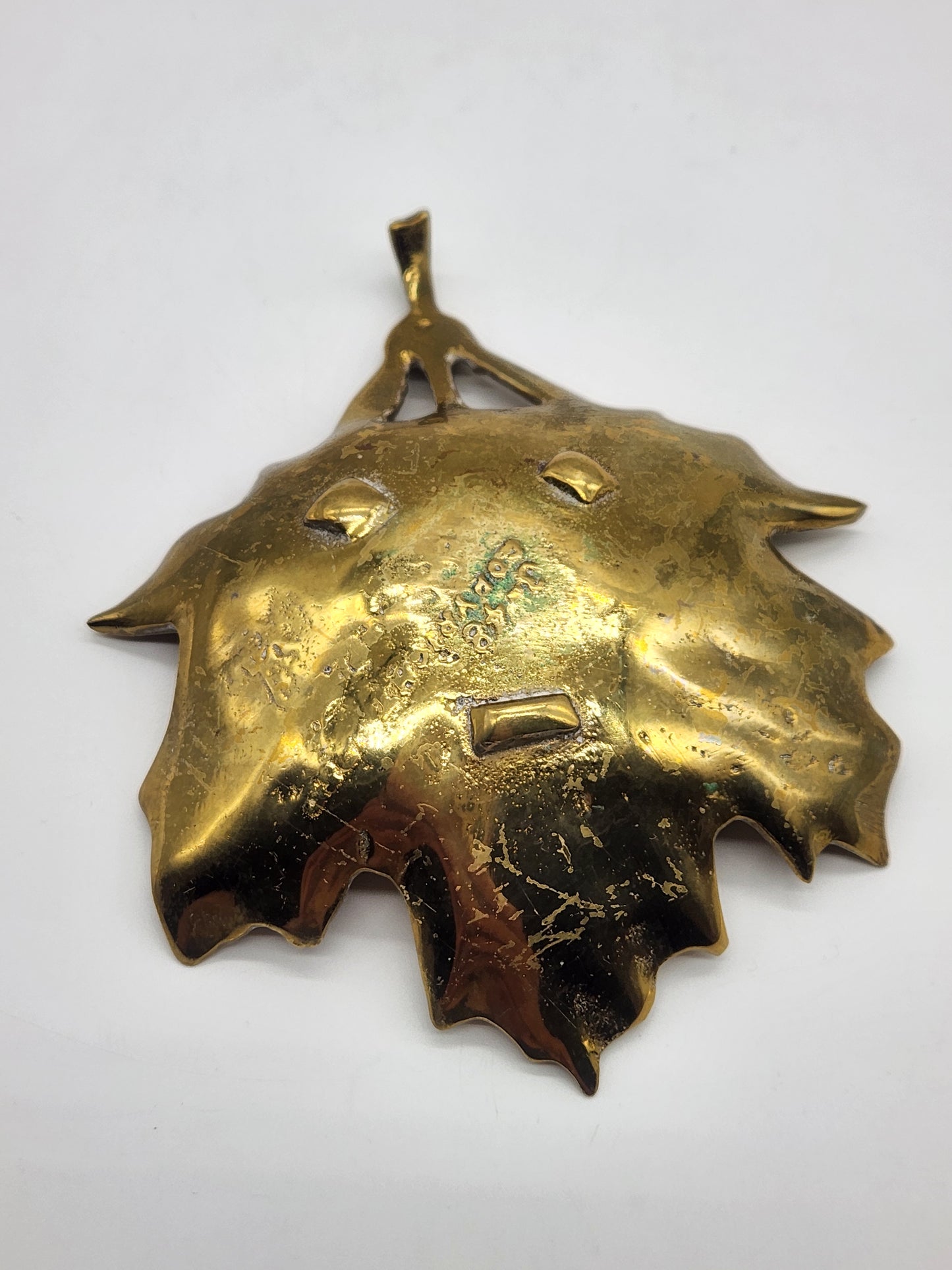 Vintage Solid Brass Virginia Metalcrafters Sugar Maple Leaf Bowl Tray #3-48