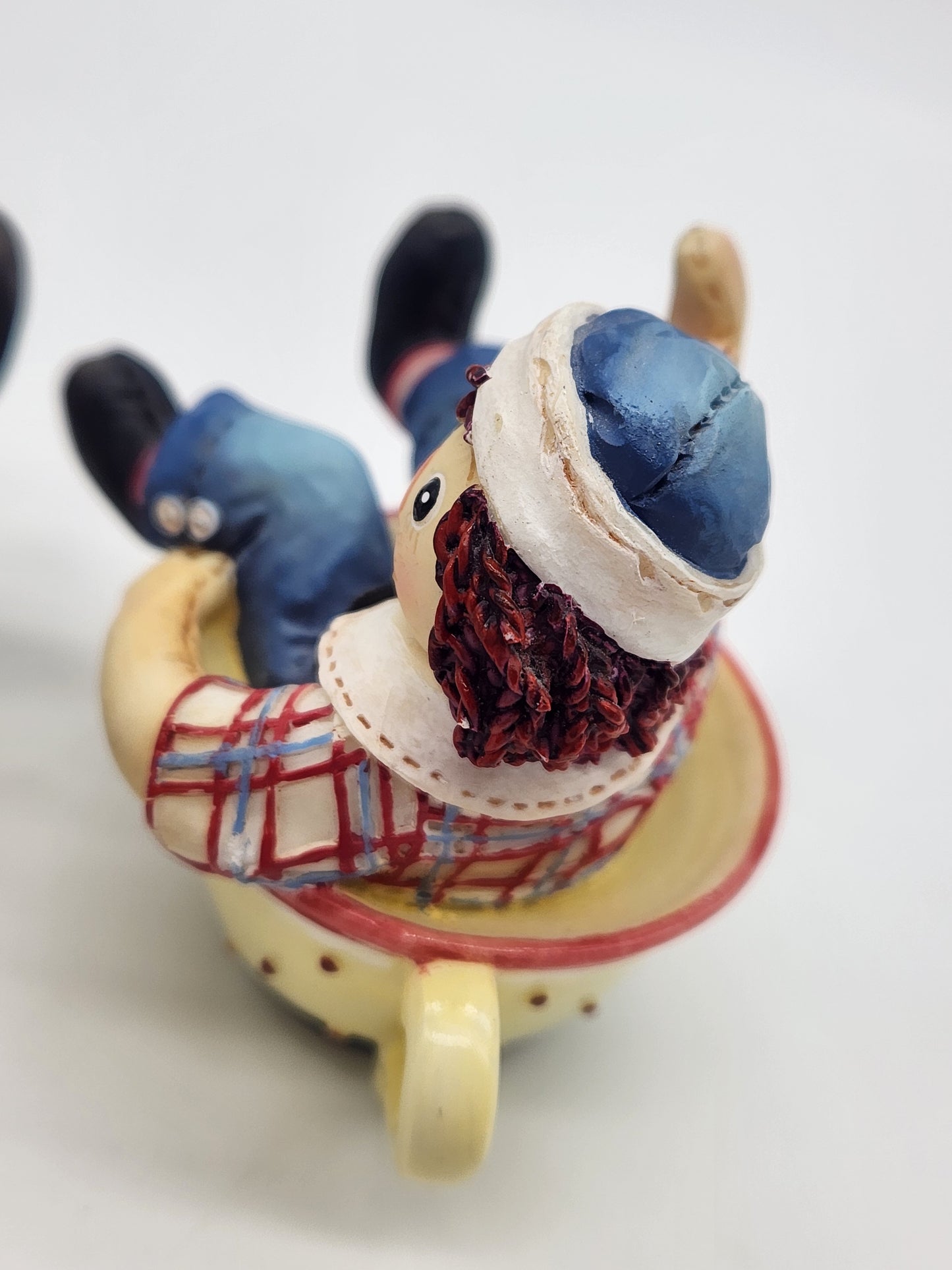 Enesco Raggedy Ann And Andy Filled To The Brim With Love