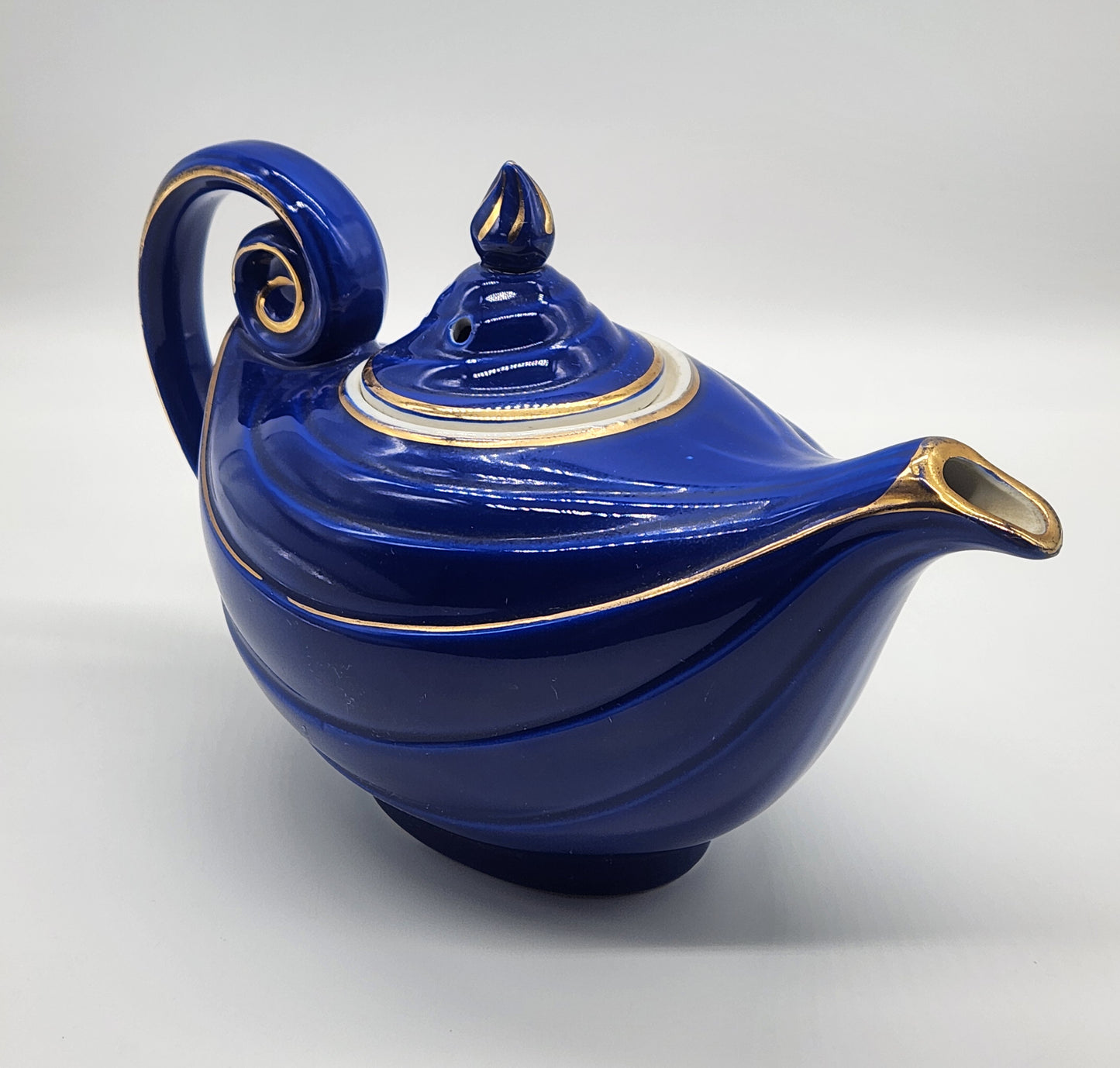 Vintage Hall Aladdin Teapot Cobalt Blue Gold Trim 0676R 6 Cup USA