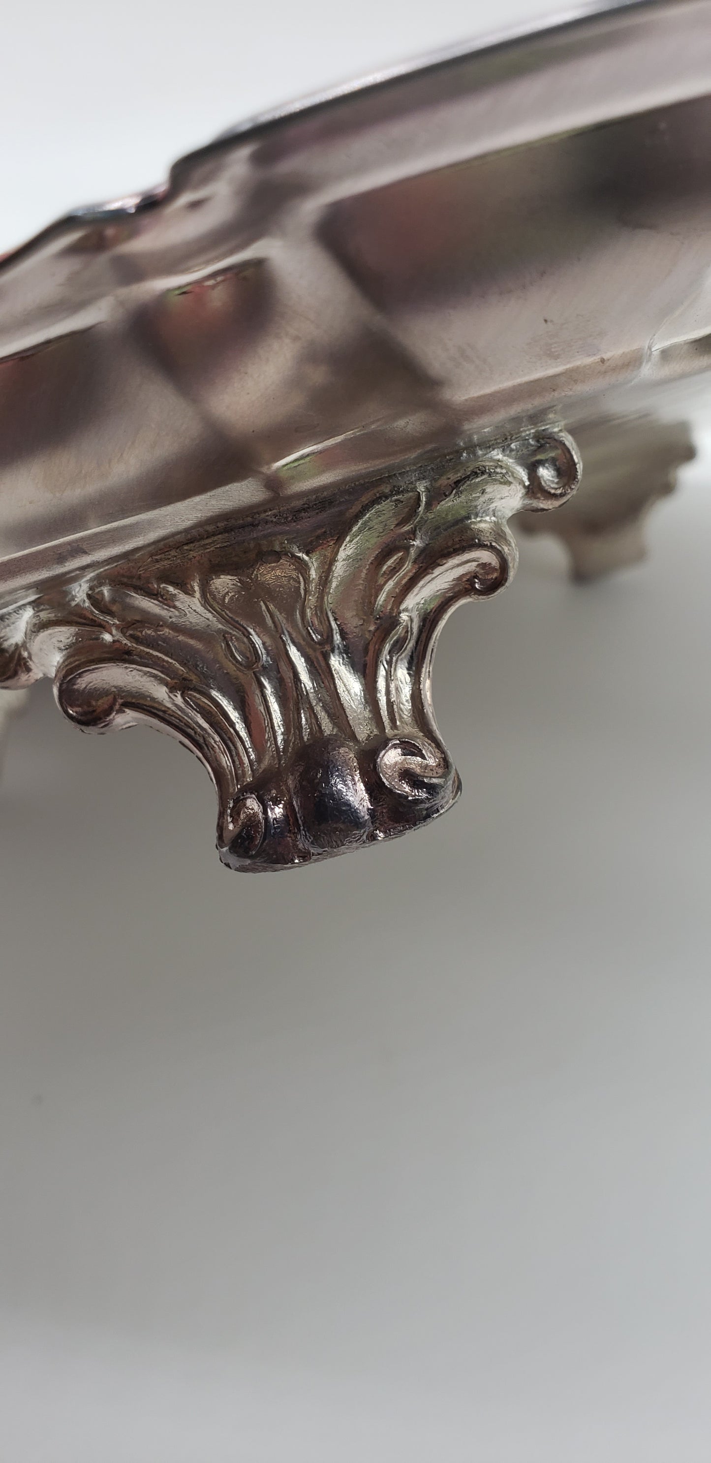 Leonard Silver Plate Footed Engraved Baroque Oval / oblong Tray