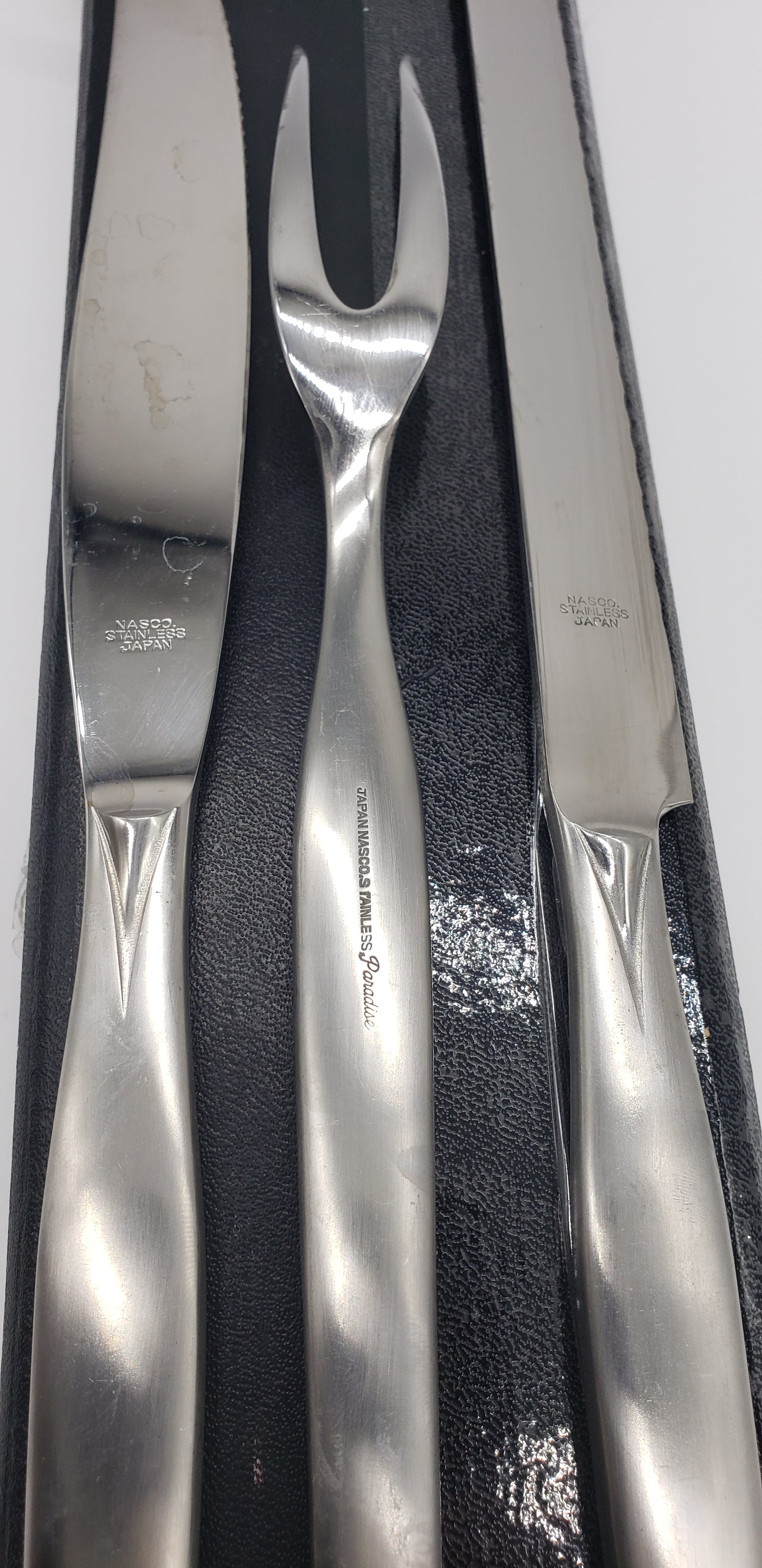 Paradise Nasco Stainless Japan Meat Bread Black Tip Brushed Steel 2 Knives & 1 Fork with case