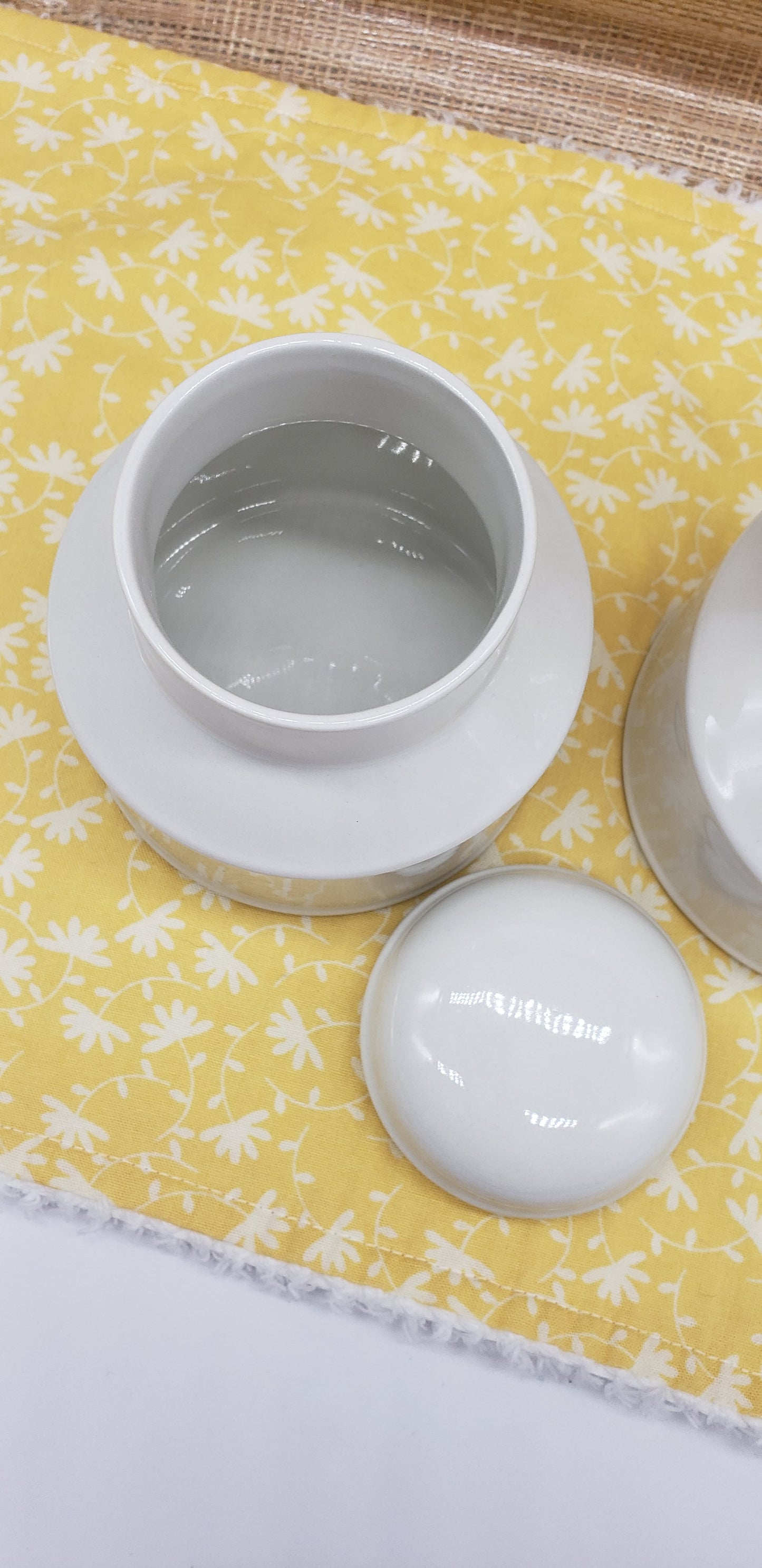 Midwinter Stonehenge White Creamer and Sugar set