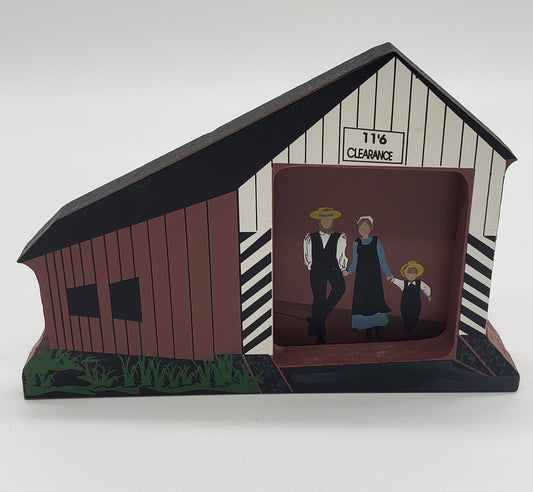 Covered Bridge and The Amish Dress Shelia's Collectibles 1993 AMS03 II