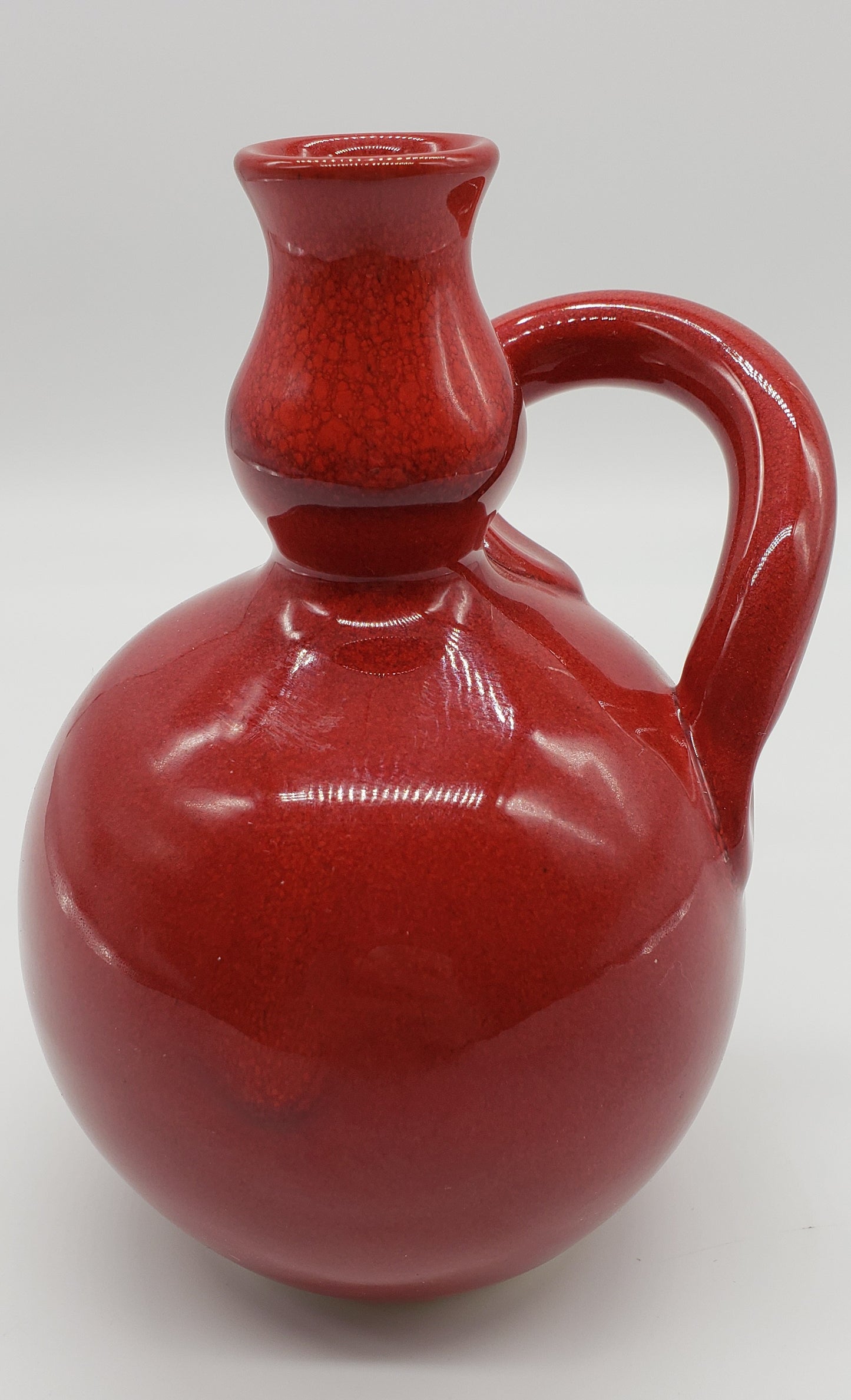 Bleu D'Argile Fait Main Red Glazed Pottery With Handle
