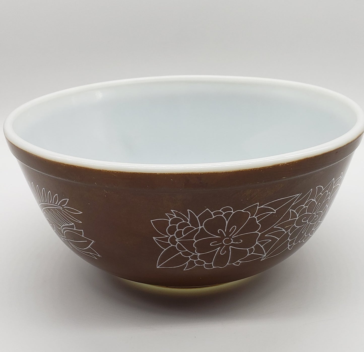 Pyrex 403 Nesting Mixing Bowl Woodland Brown