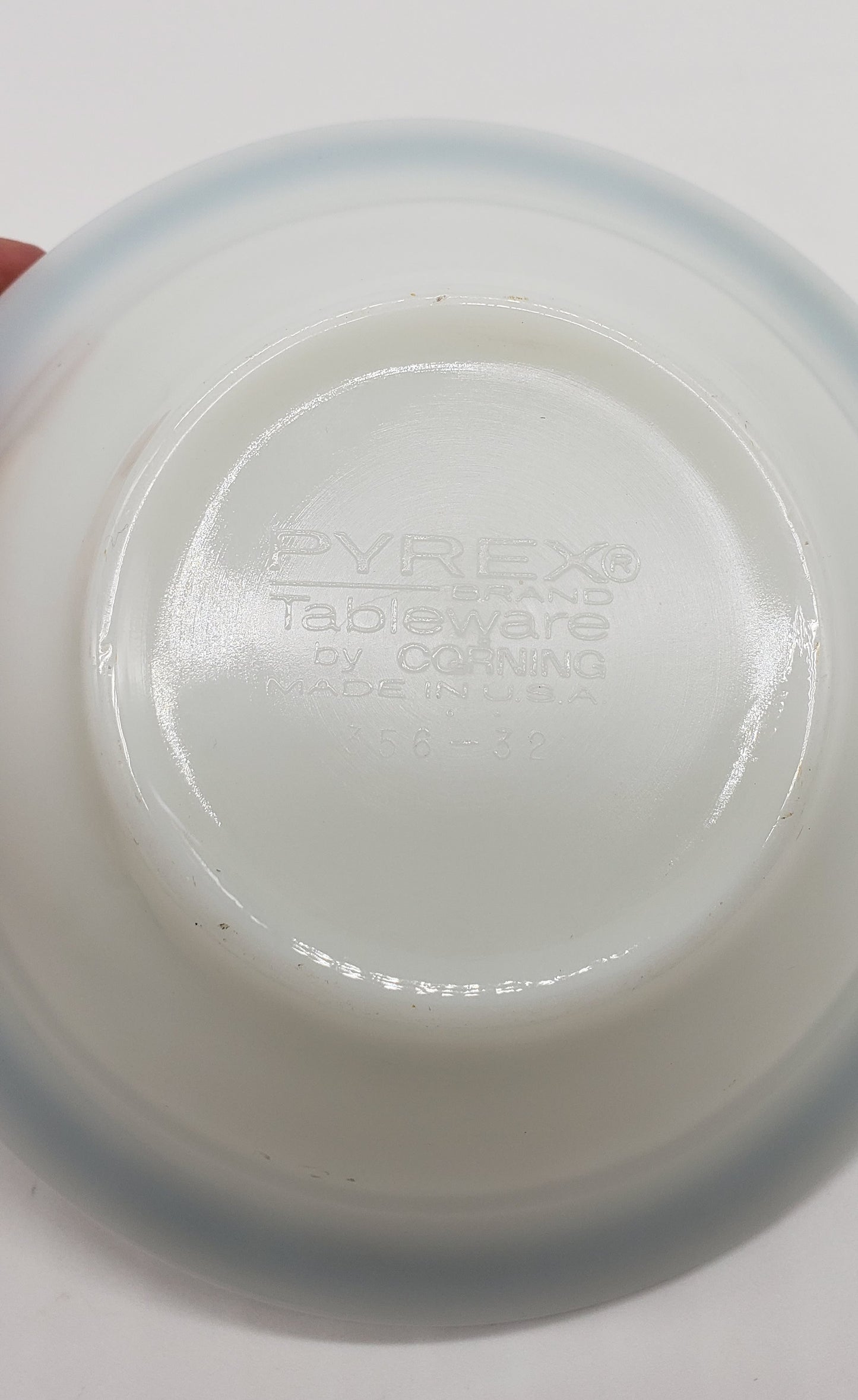 Pyrex 356-32 Tableware by Corning ware Bowl Turquoise Laurel Leaves Bowls