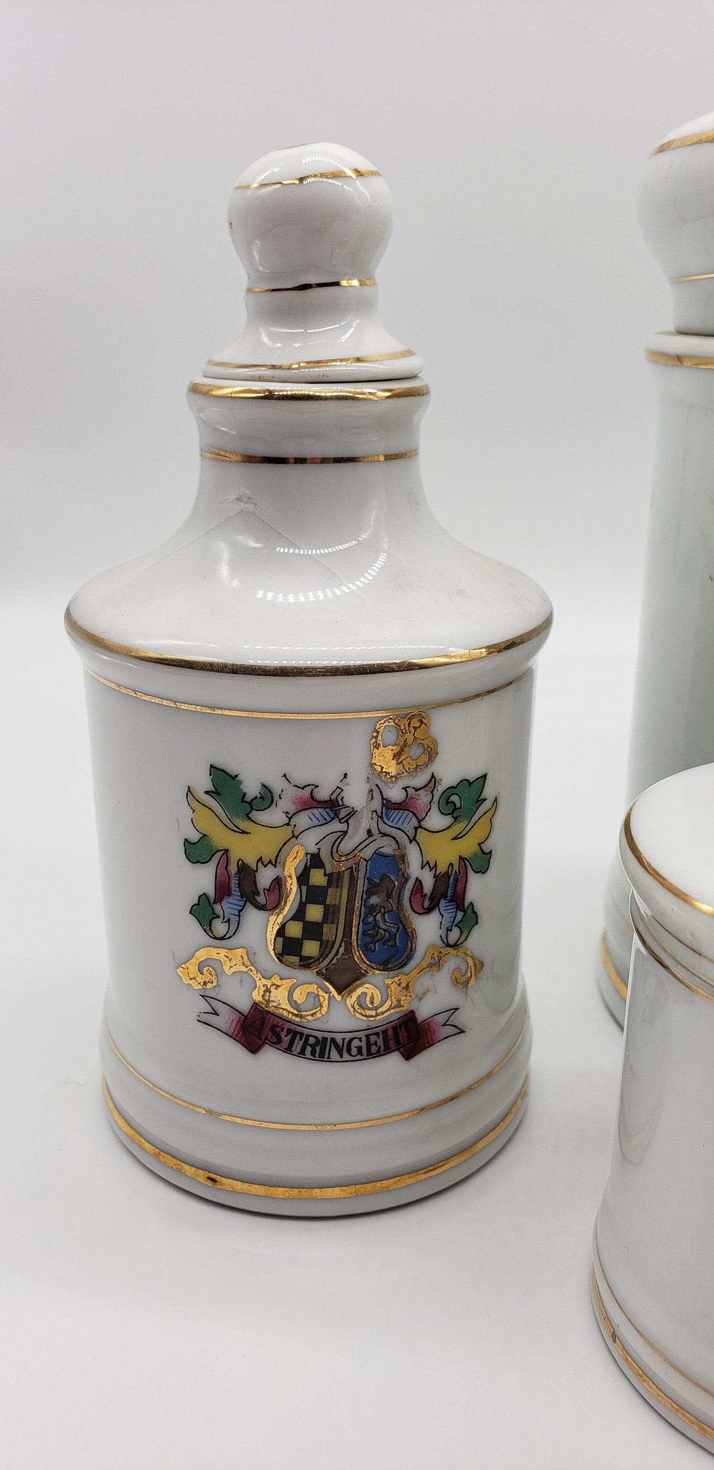 Apothecary Druggist Jars (set of 4)