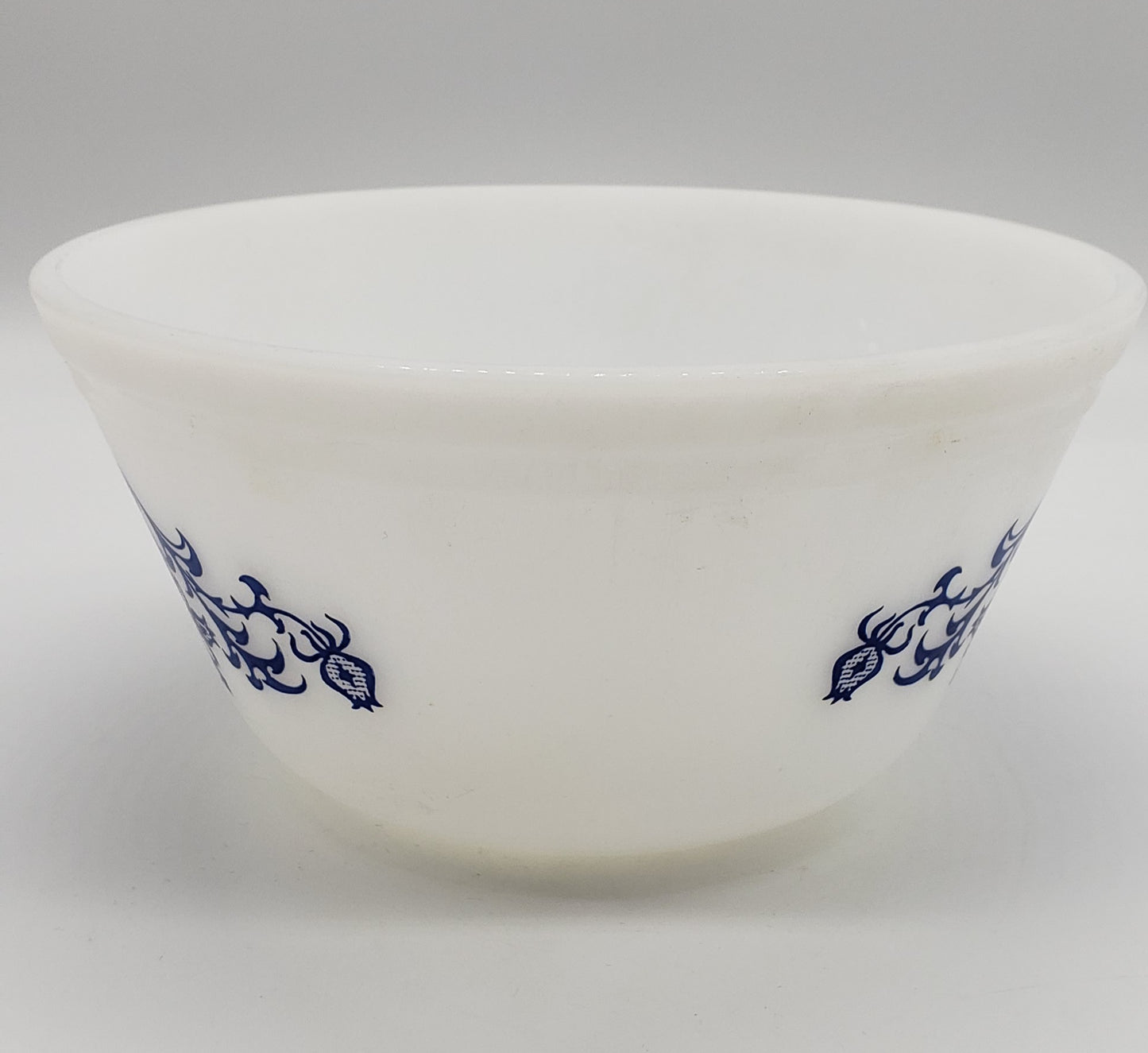 Federal glass Heat proof mixing bowl - Buck County Pattern
