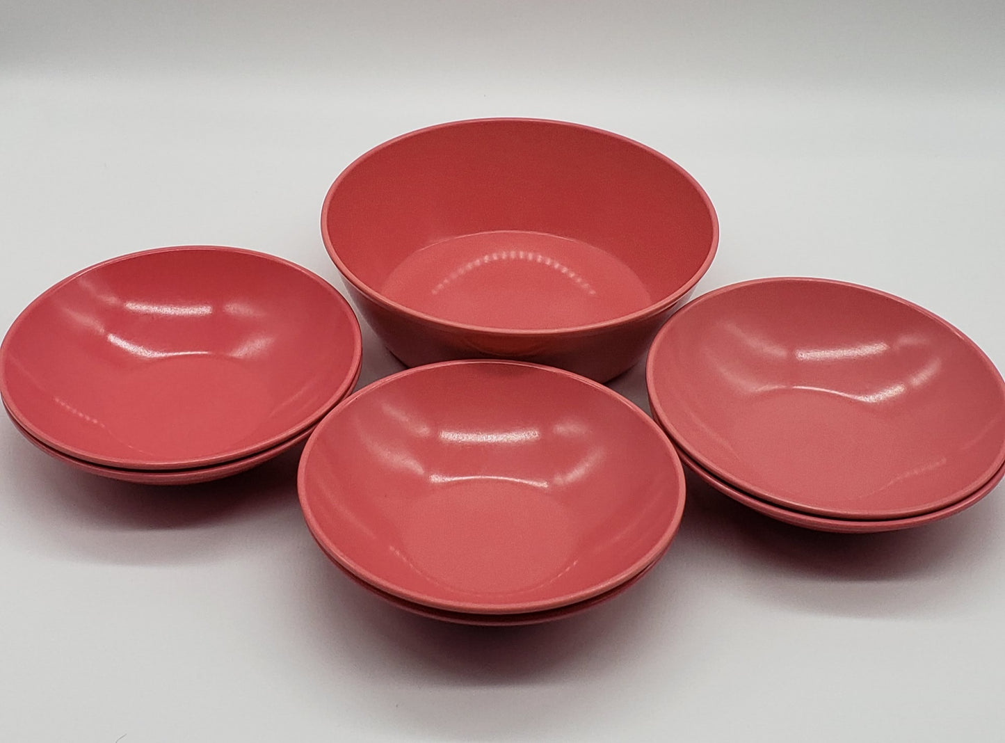 Melamine Bowl (x1)and Fruit Bowls (x6) (7 pieces total)