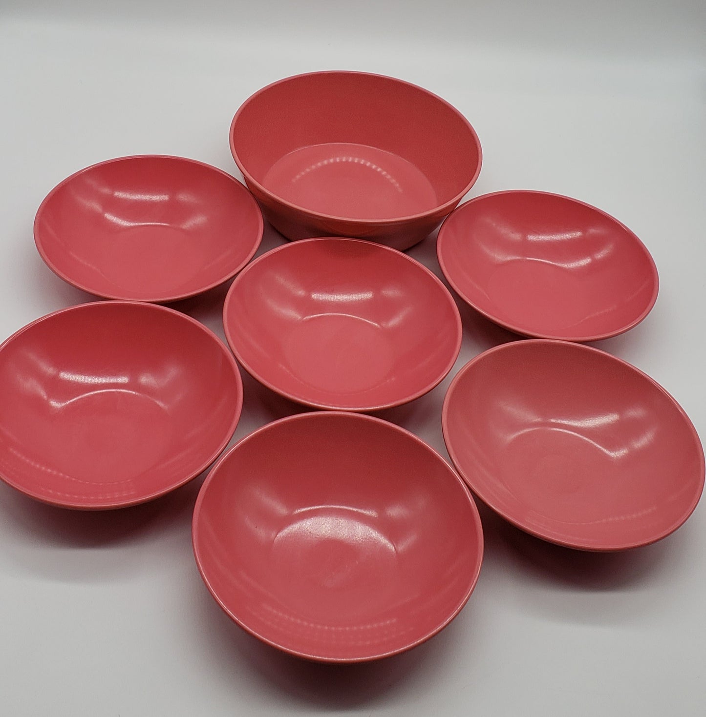 Melamine Bowl (x1)and Fruit Bowls (x6) (7 pieces total)
