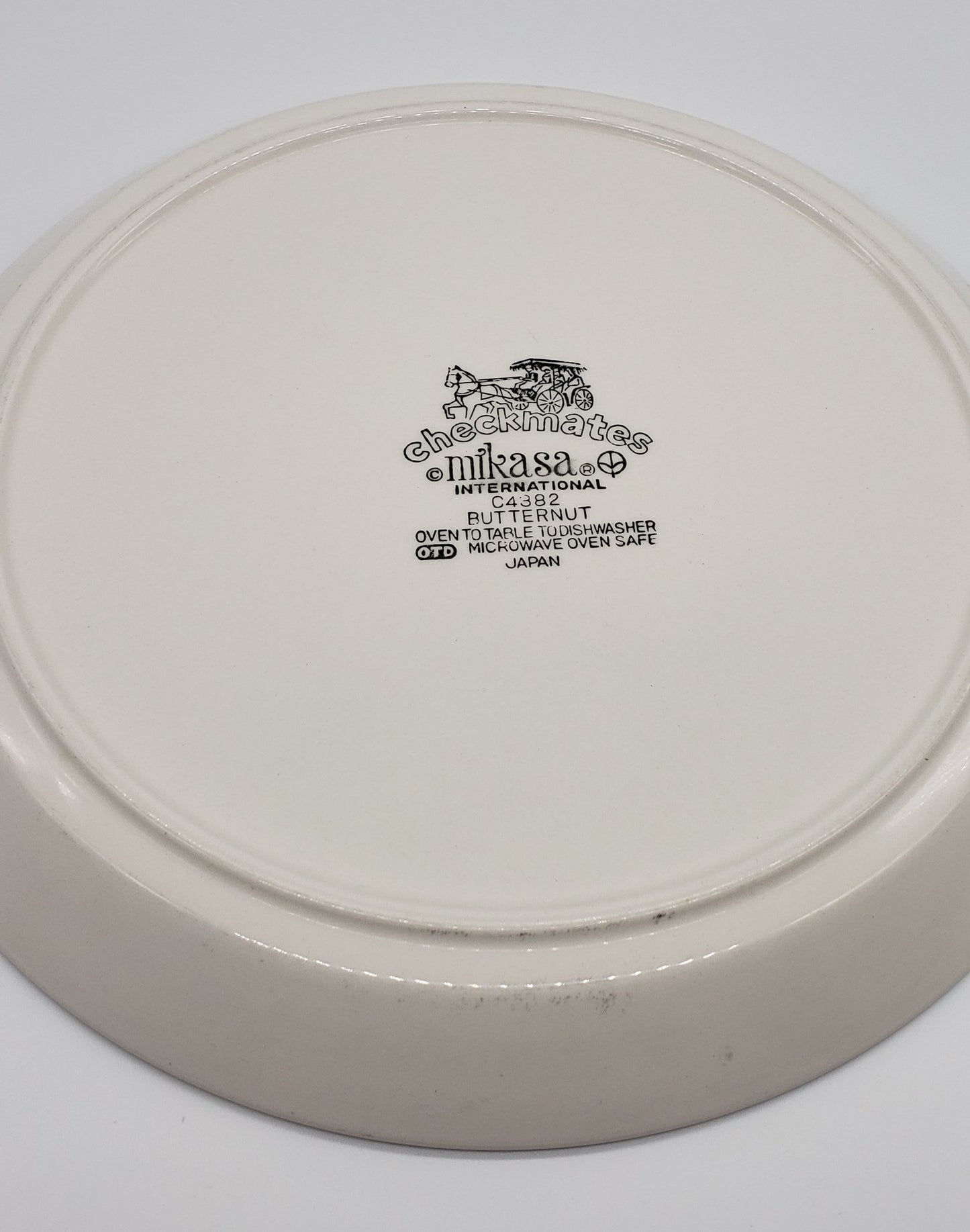 Mikasa Yellow Plaid Checkmates Plate, Butternut C4382