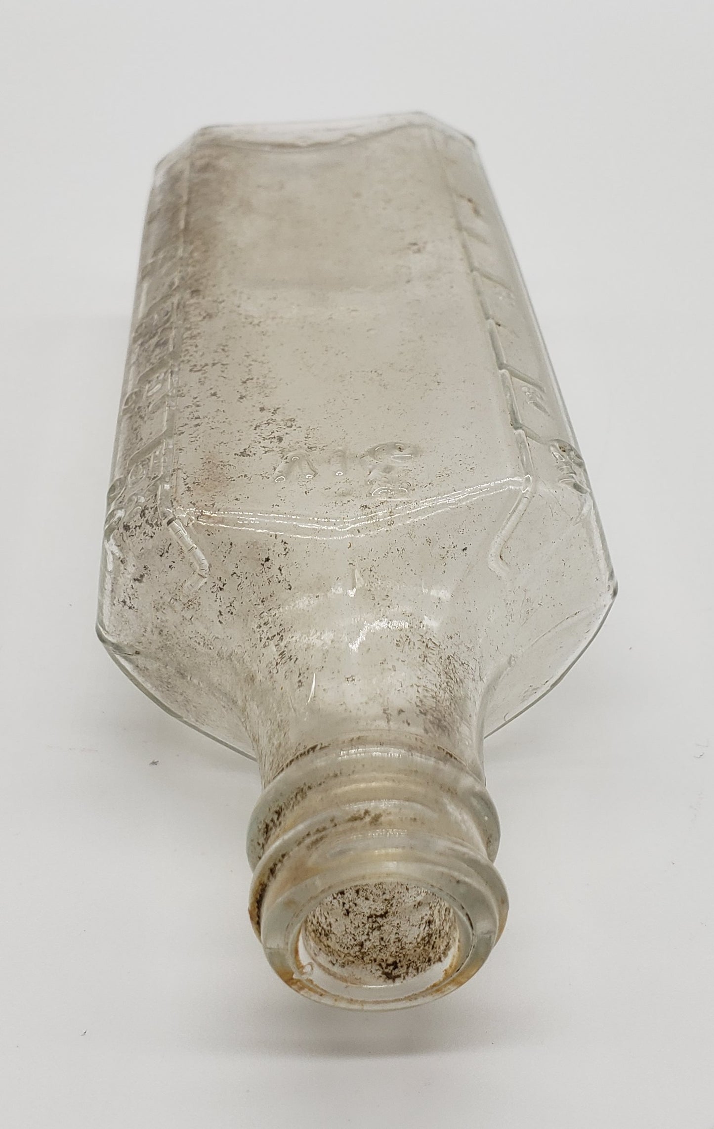 Owens 3iv Graduated Measurement Embossed Medicine Bottle