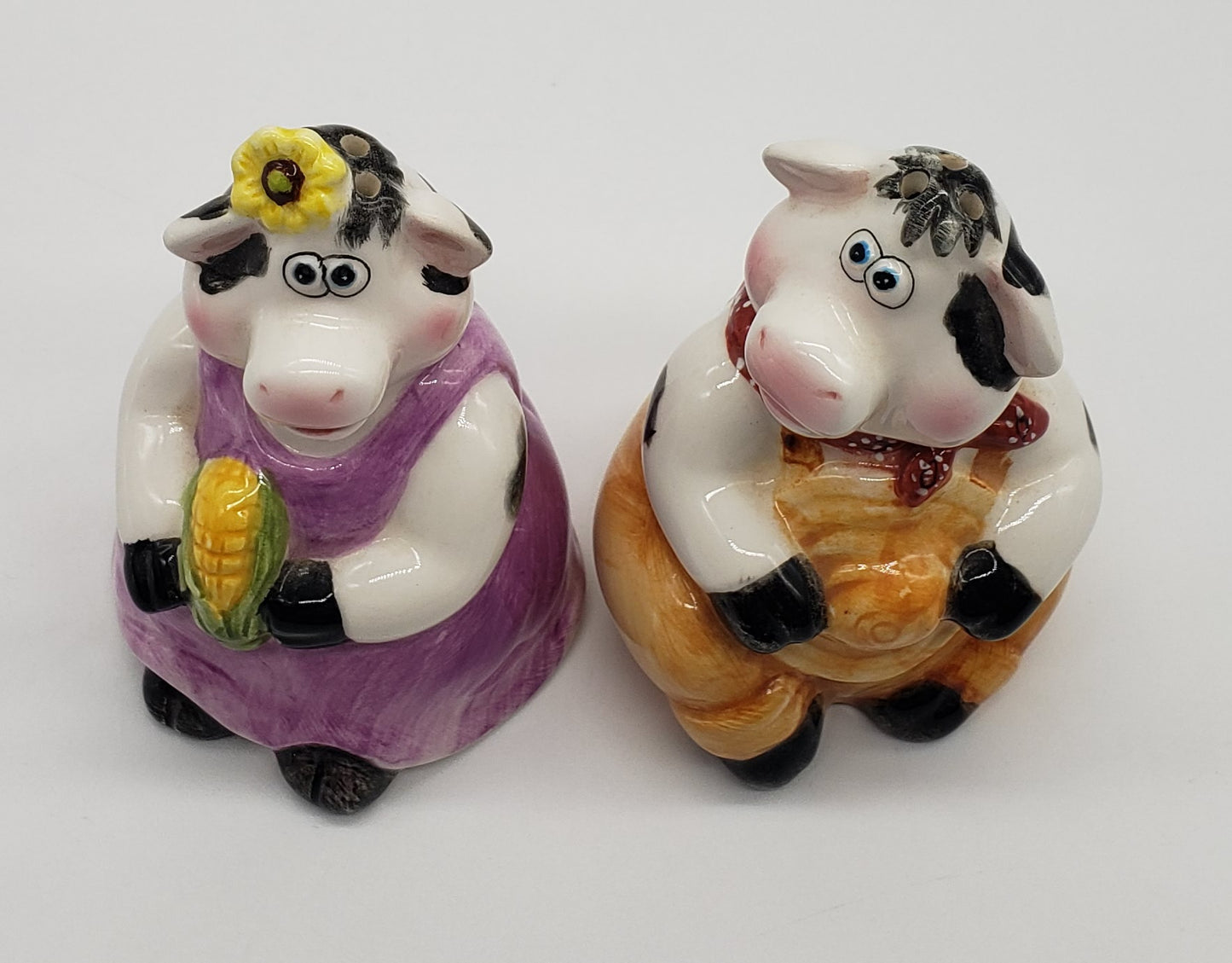 Cow Farmer and Wife Salt and Pepper Shakers