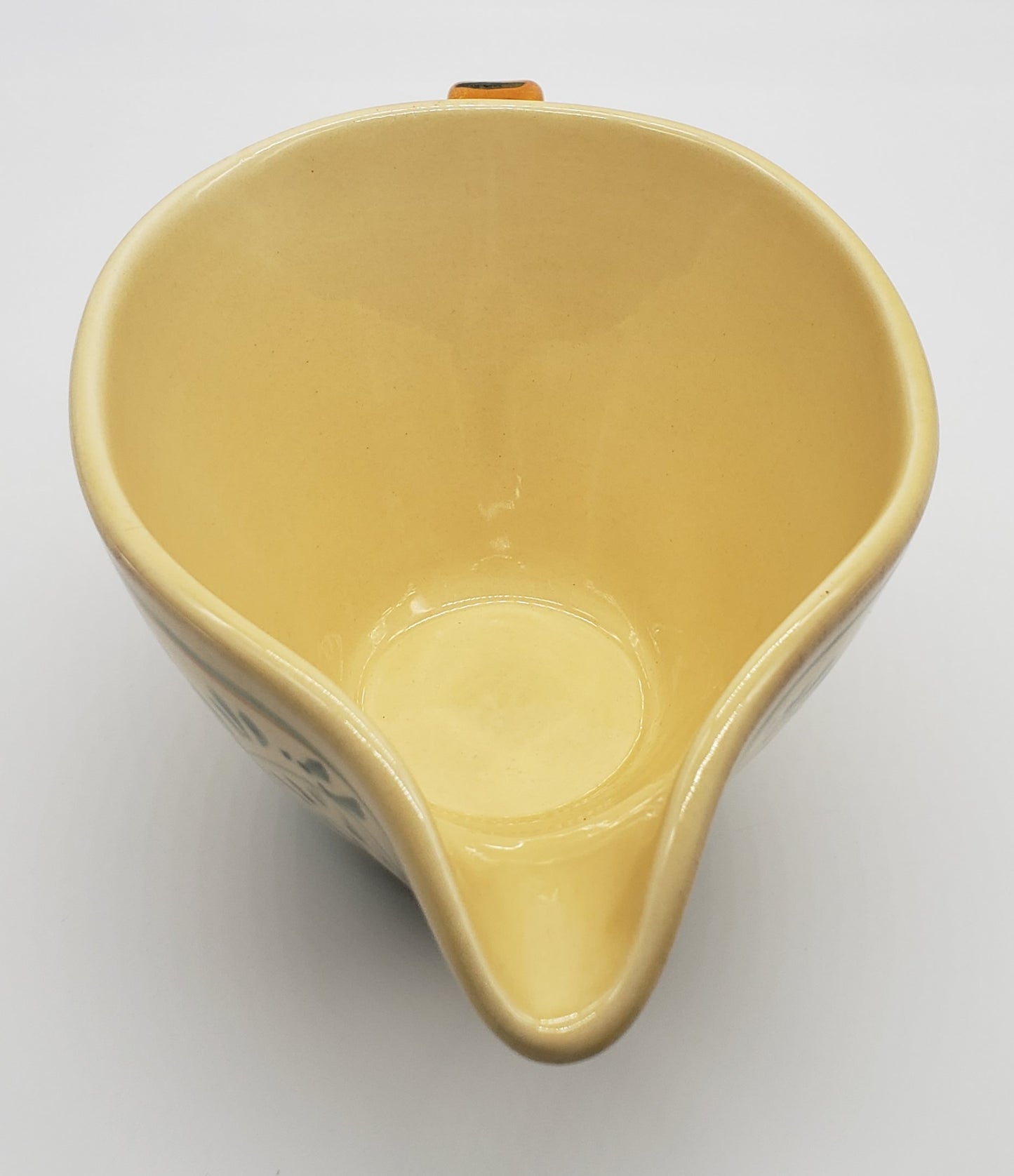 Crate & Barrel Emilia Large Vintage Gravy Sauce Boat Server