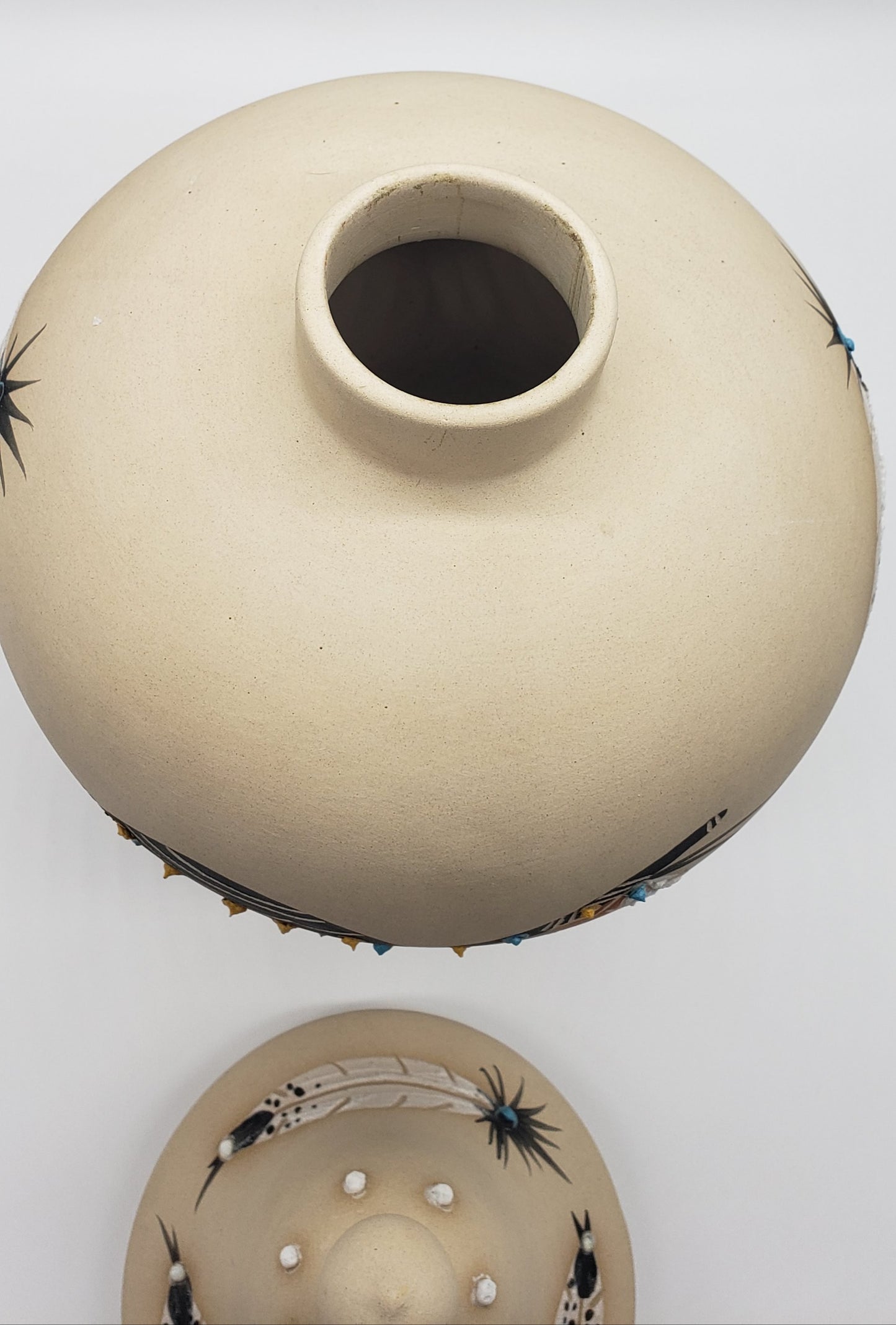 Betty Selby Native American Pottery Lidded Urn - Signed