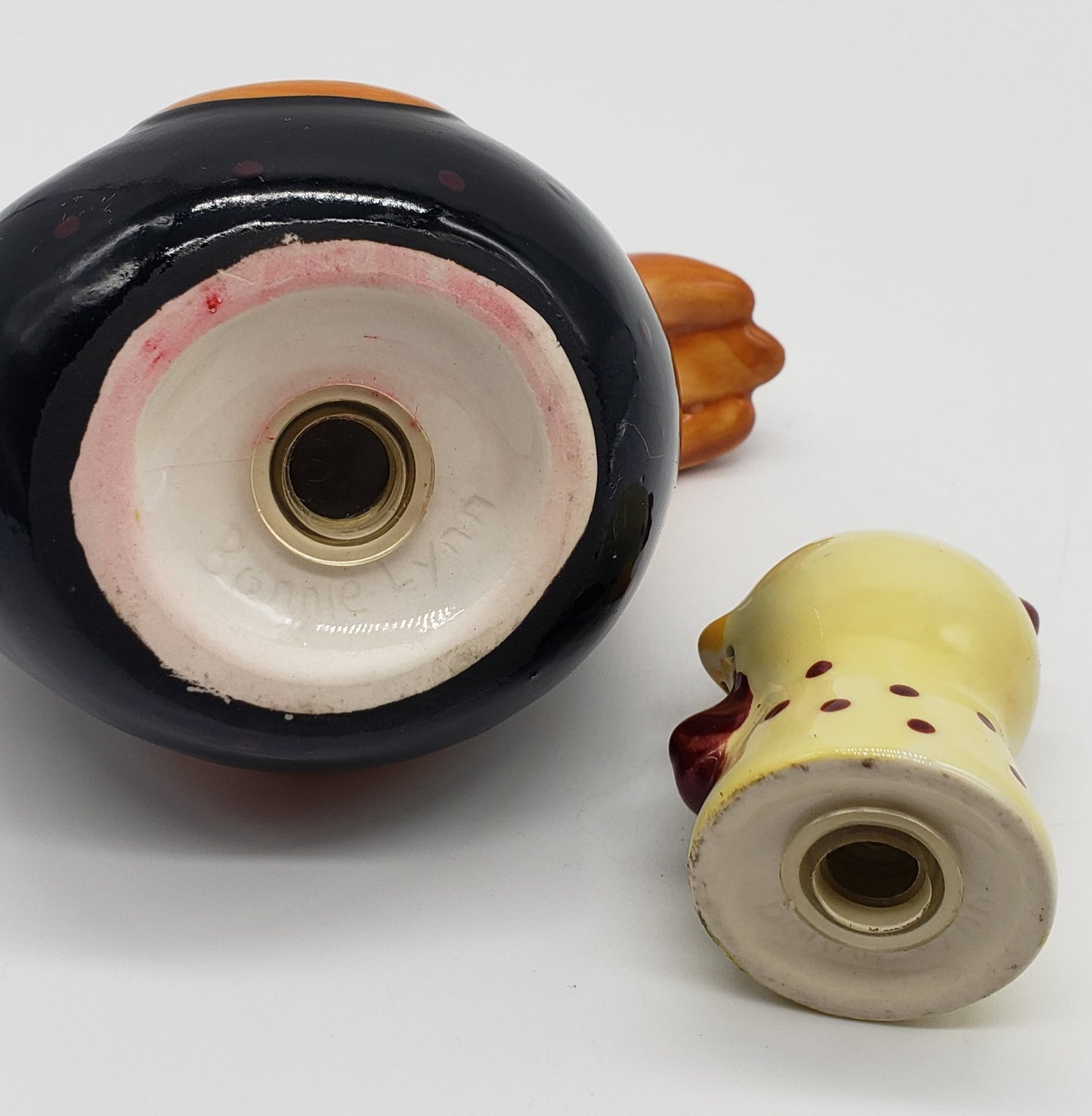Bonnie Lynn Chicken Salt And Pepper Shakers