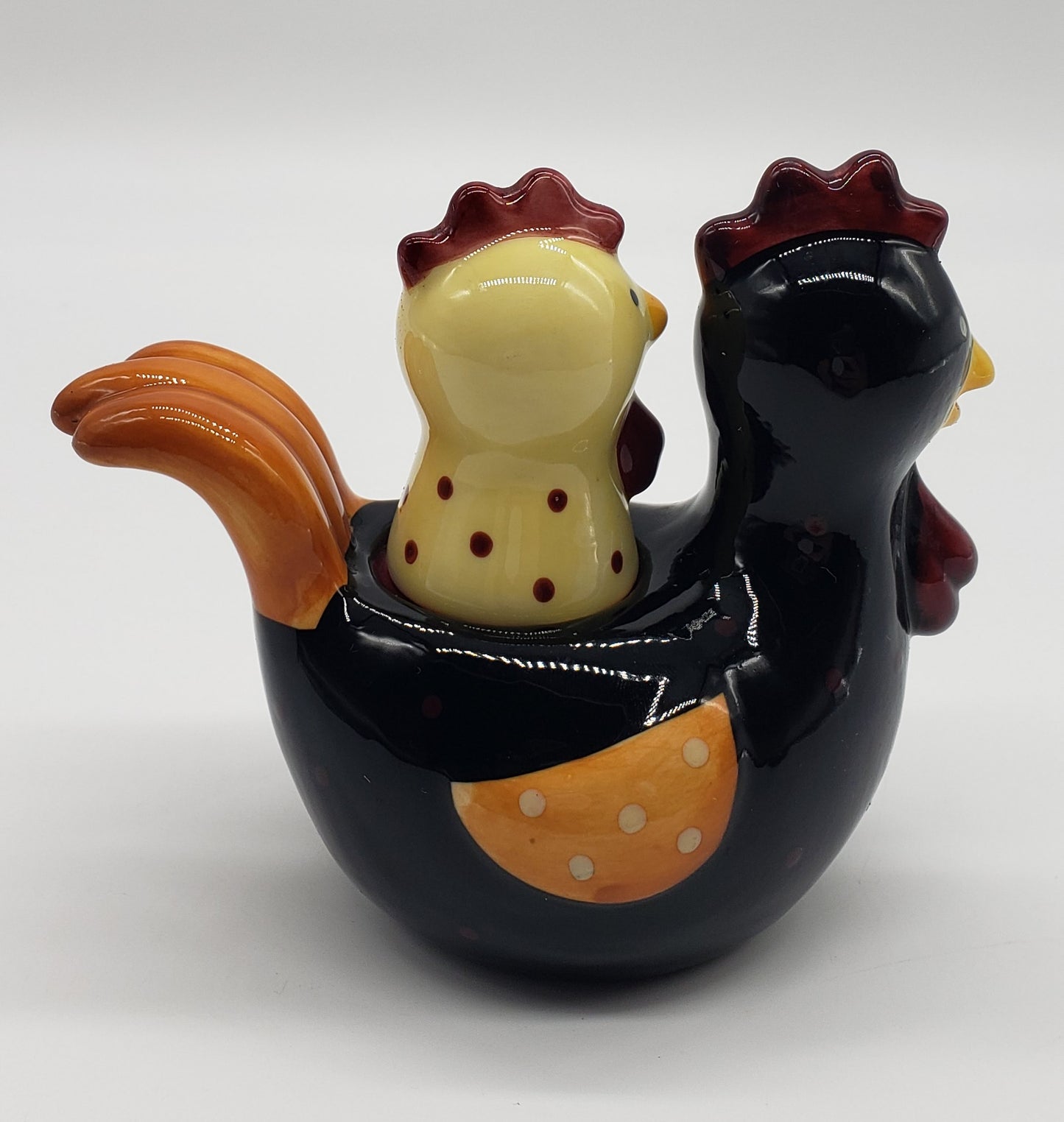Bonnie Lynn Chicken Salt And Pepper Shakers