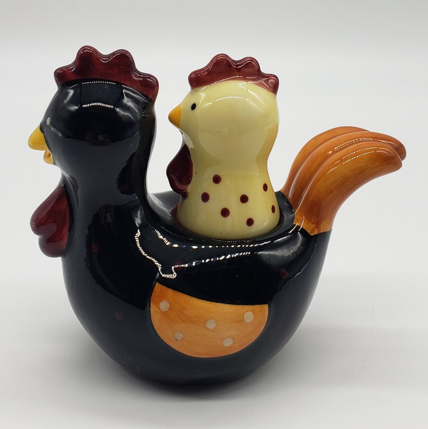 Bonnie Lynn Chicken Salt And Pepper Shakers