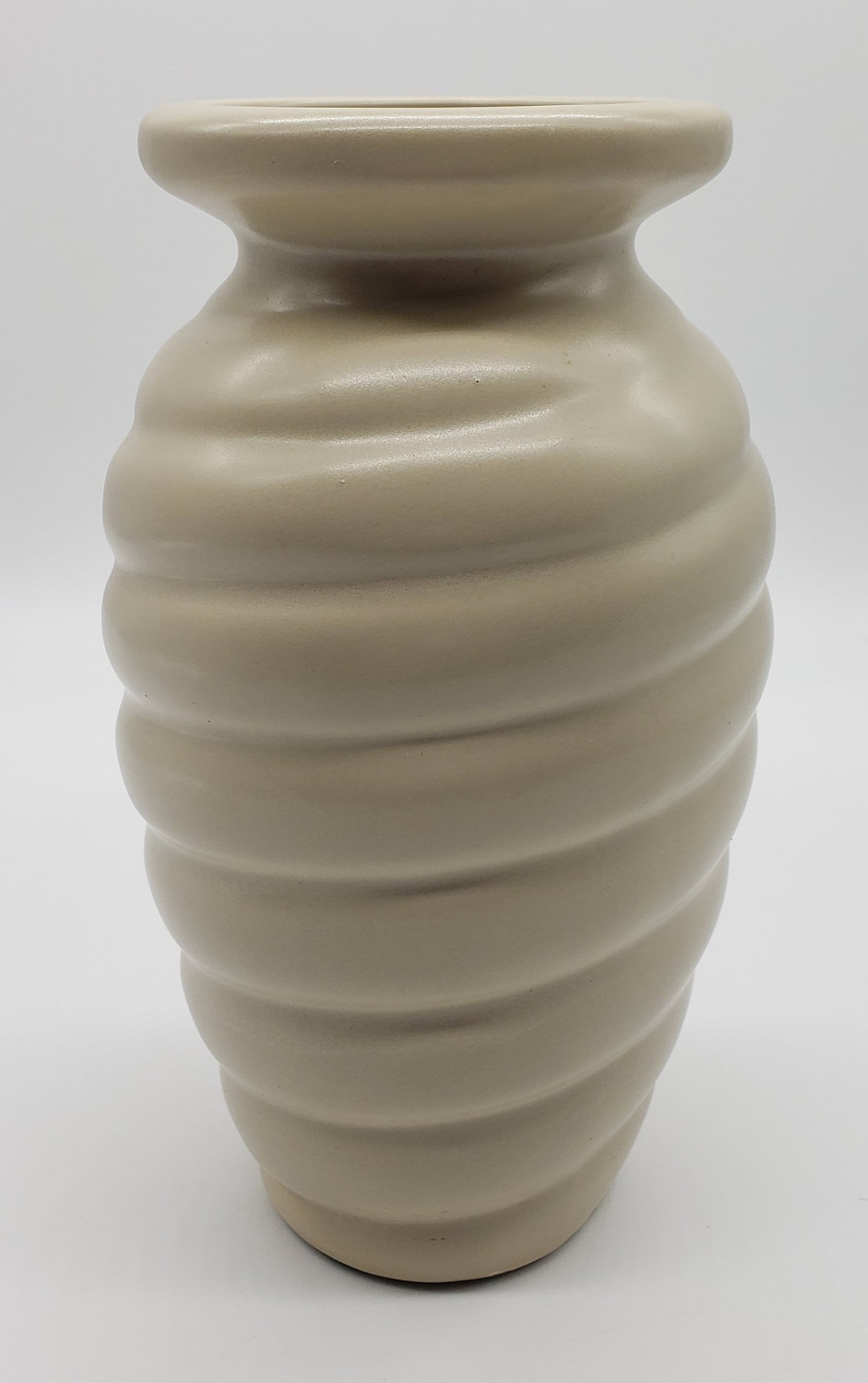 Haeger Pottery Beehive Swirl Vase 1996
