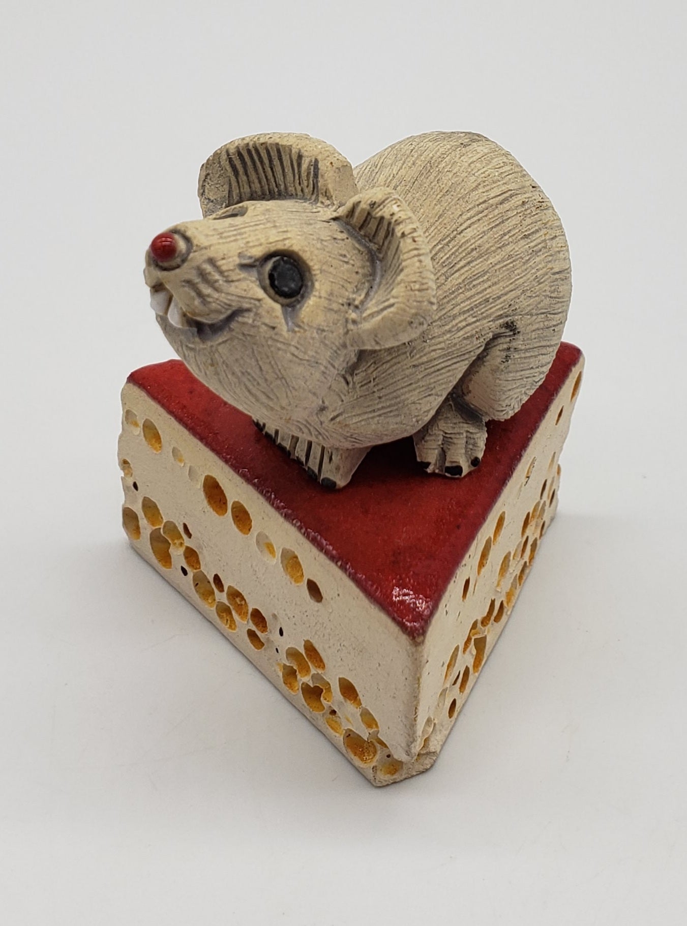 Artesania Rinconada White Mouse on Chunk of Swiss Cheese