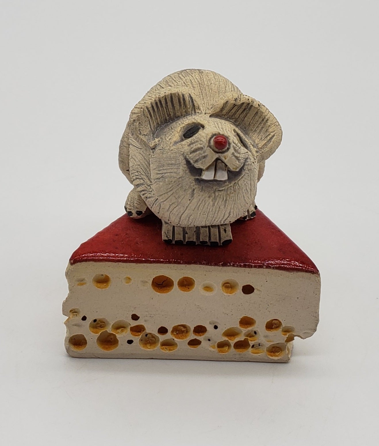 Artesania Rinconada White Mouse on Chunk of Swiss Cheese