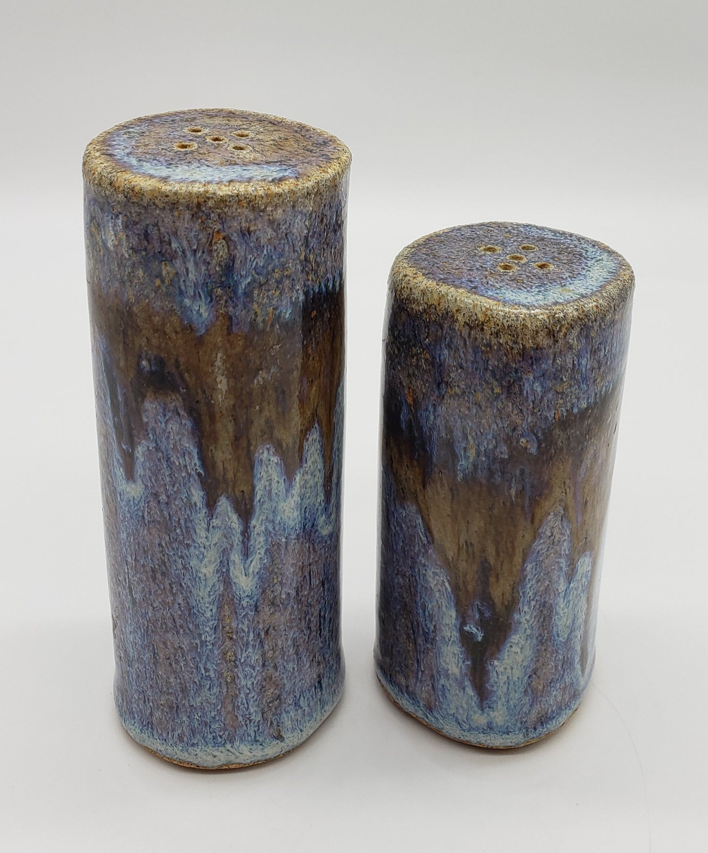 Stoneware pottery Salt and Pepper Shaker set