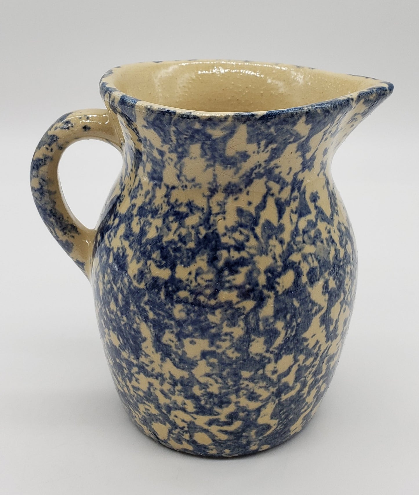 Robinson Ransbottom Spongeware Pitcher