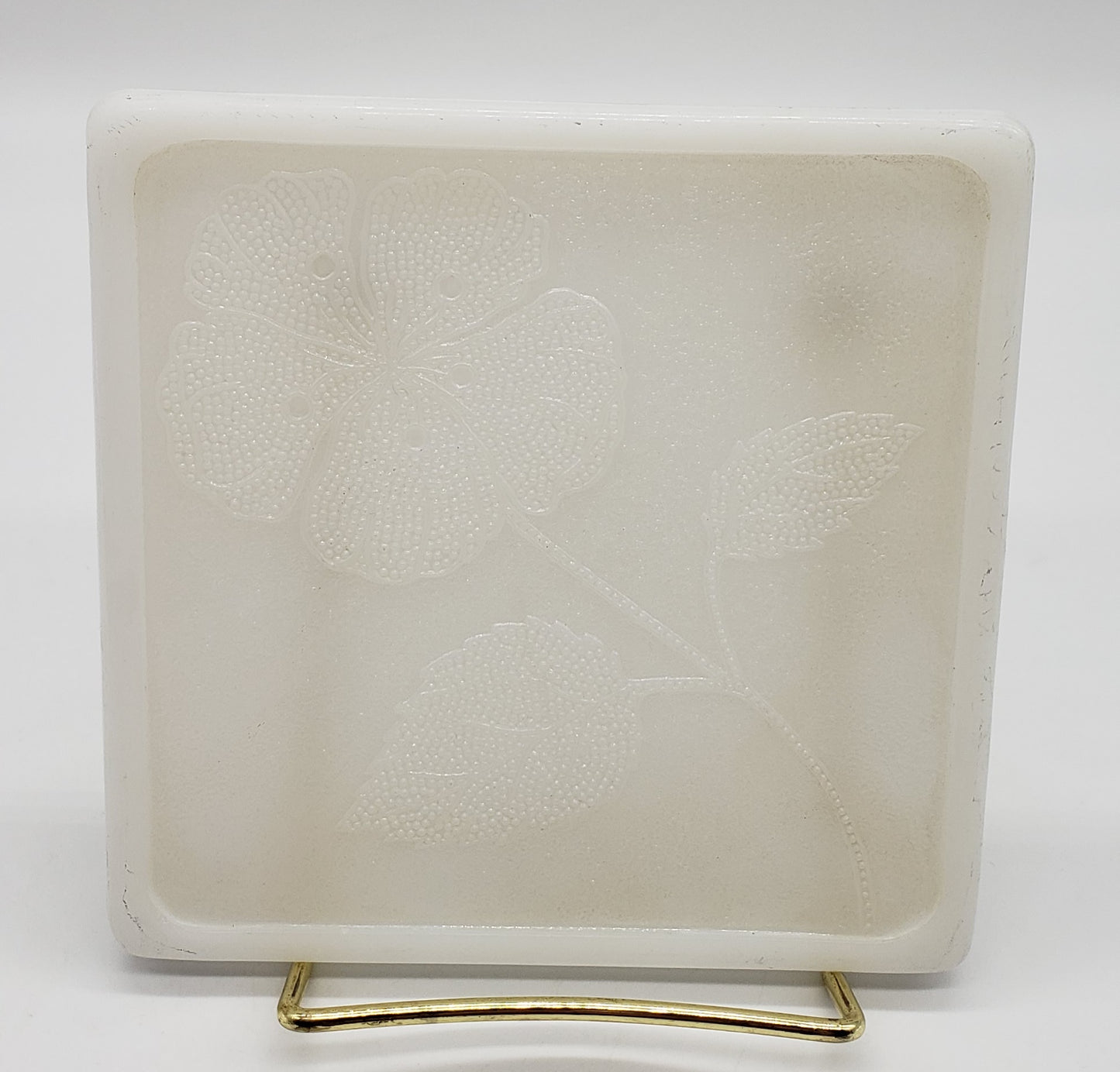 McKee Glassbake White Milk Glass Trivet