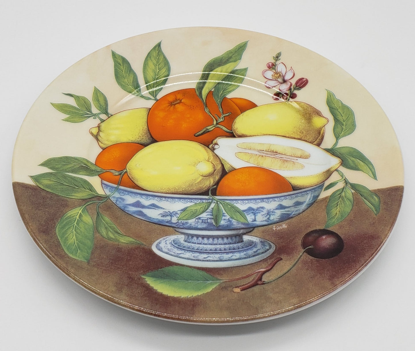 Email De Limoges I Godinger 7” Porcelain plate with Fruit bowl