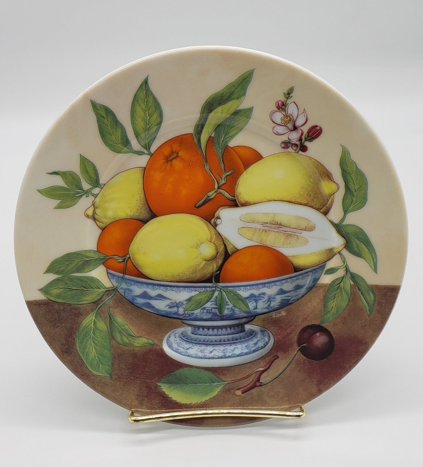 Email De Limoges I Godinger 7” Porcelain plate with Fruit bowl