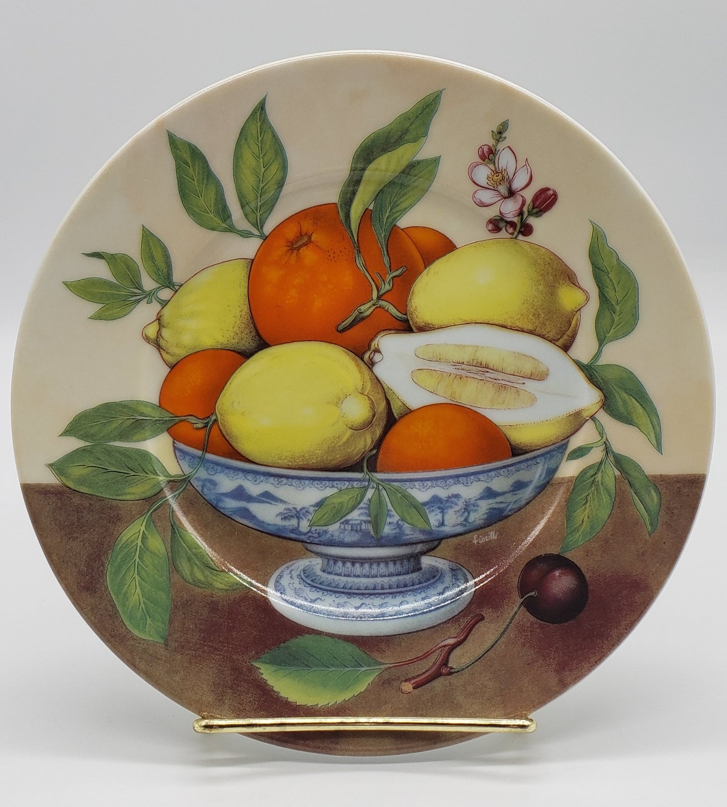 Email De Limoges I Godinger 7” Porcelain plate with Fruit bowl