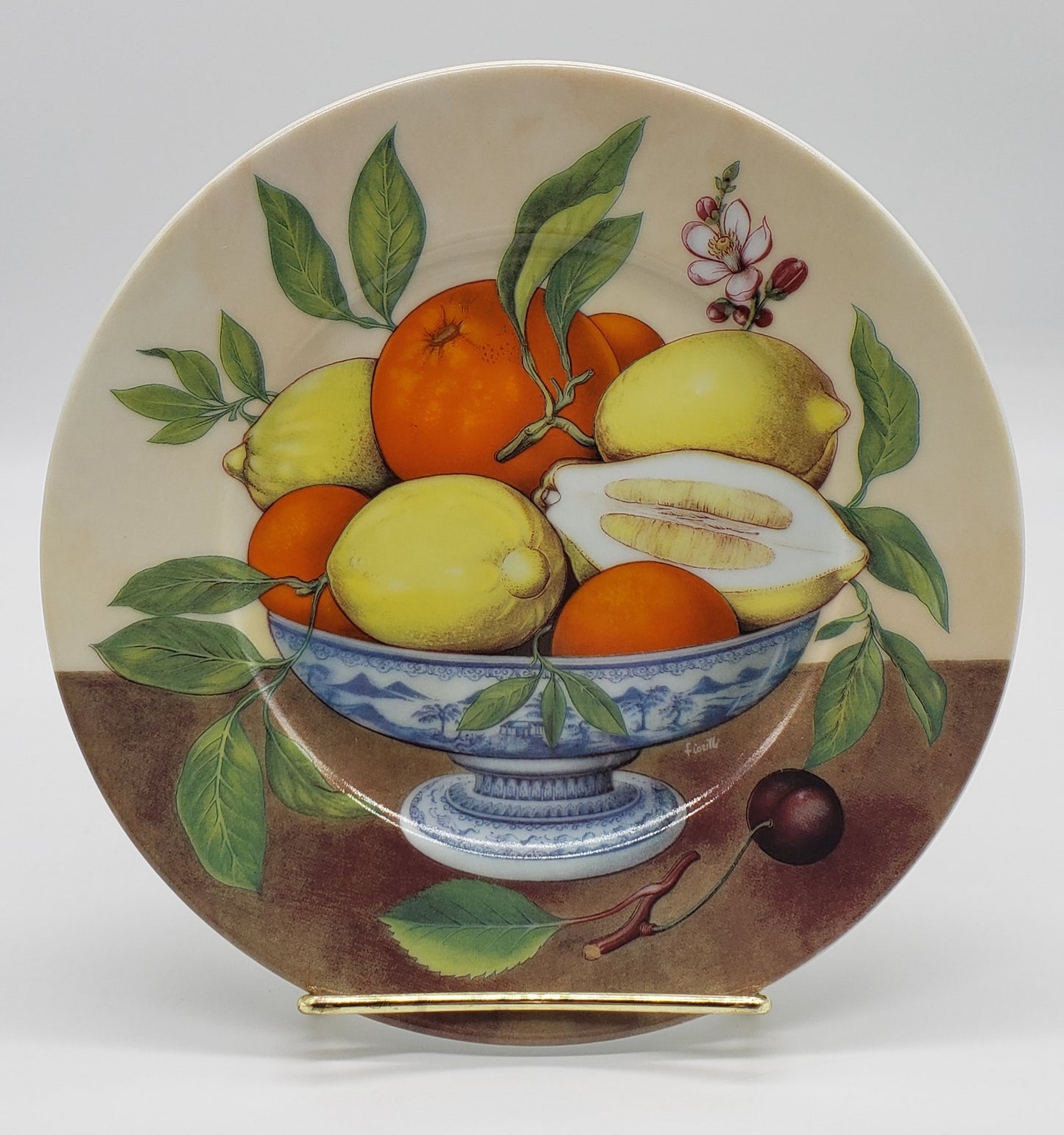 Email De Limoges I Godinger 7” Porcelain plate with Fruit bowl