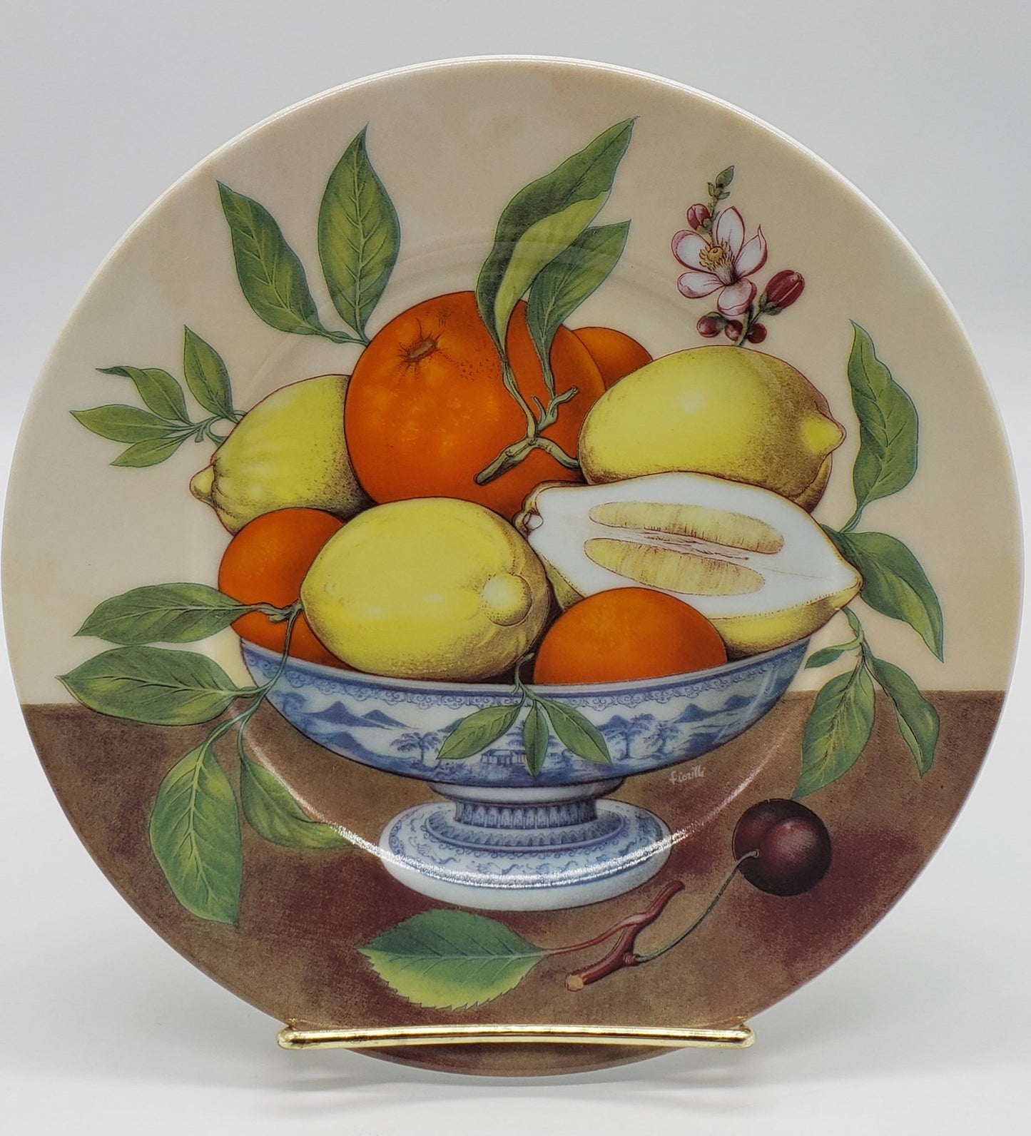 Email De Limoges I Godinger 7” Porcelain plate with Fruit bowl