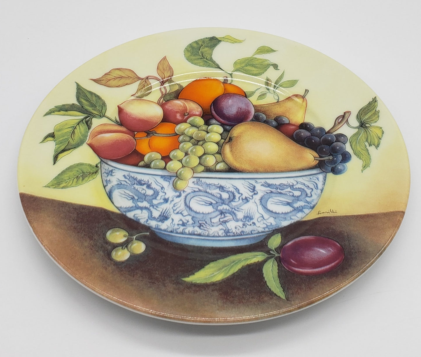 Email De Limoges I Godinger 7” Porcelain plate with Fruit bowl