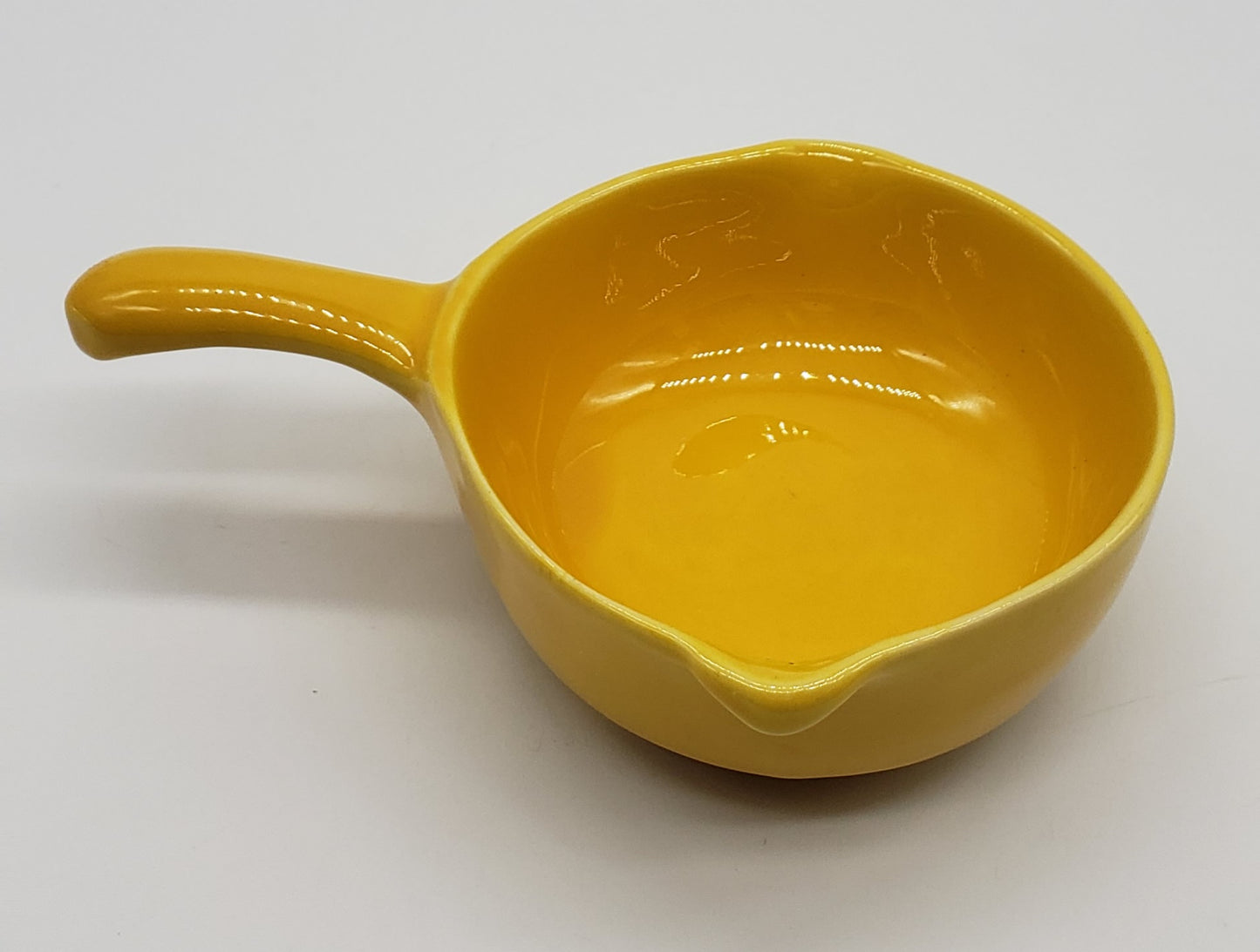 CARDINAL CHINA COMP. BUTTER WARMER