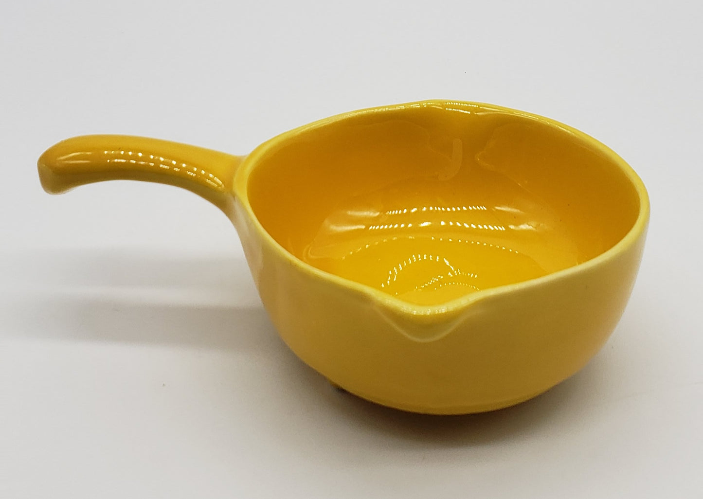 CARDINAL CHINA COMP. BUTTER WARMER