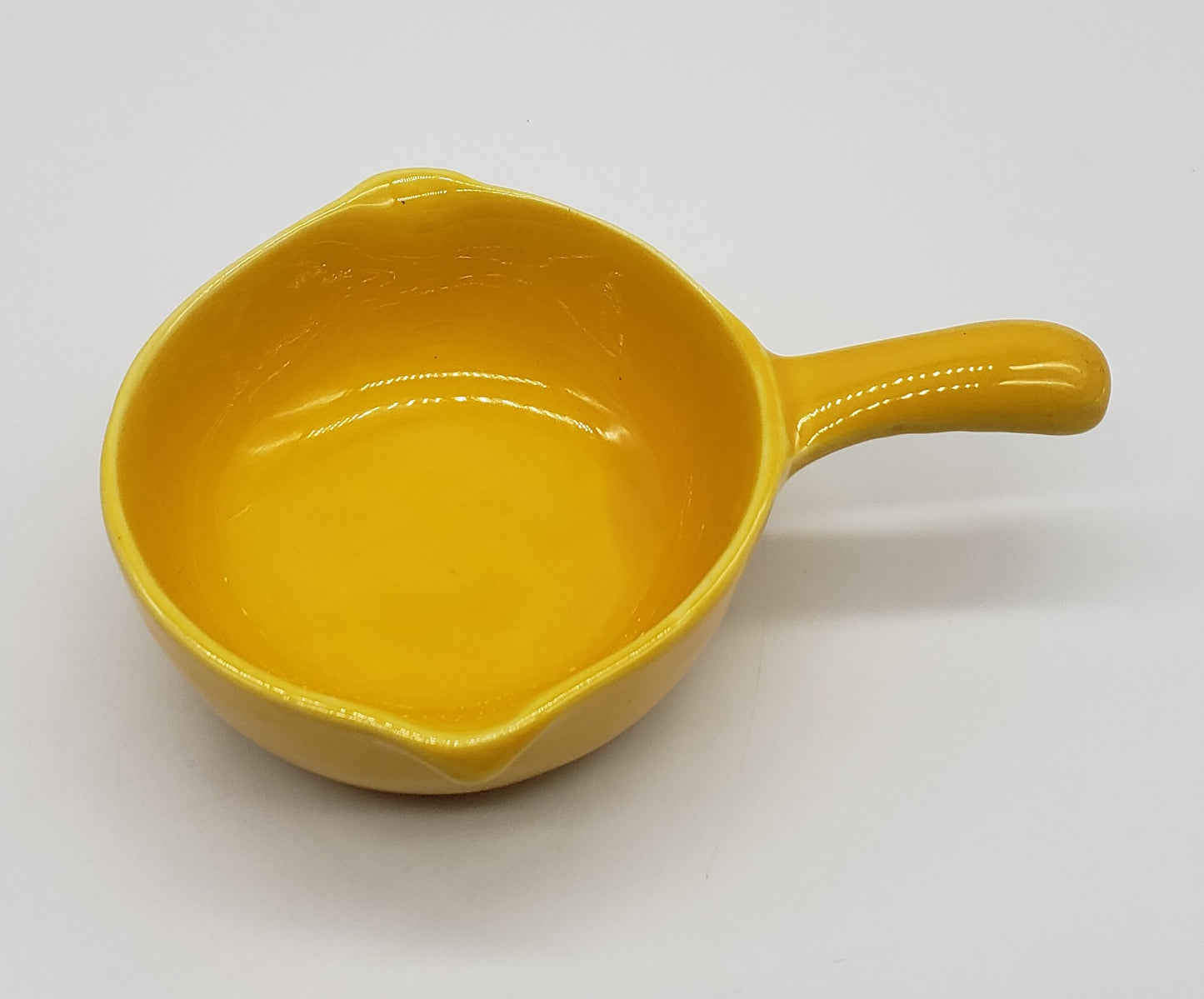 CARDINAL CHINA COMP. BUTTER WARMER