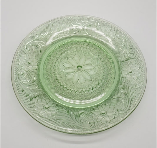 Tiara Sandwich Chantilly Green Dinner Plate 8 3/8 inch