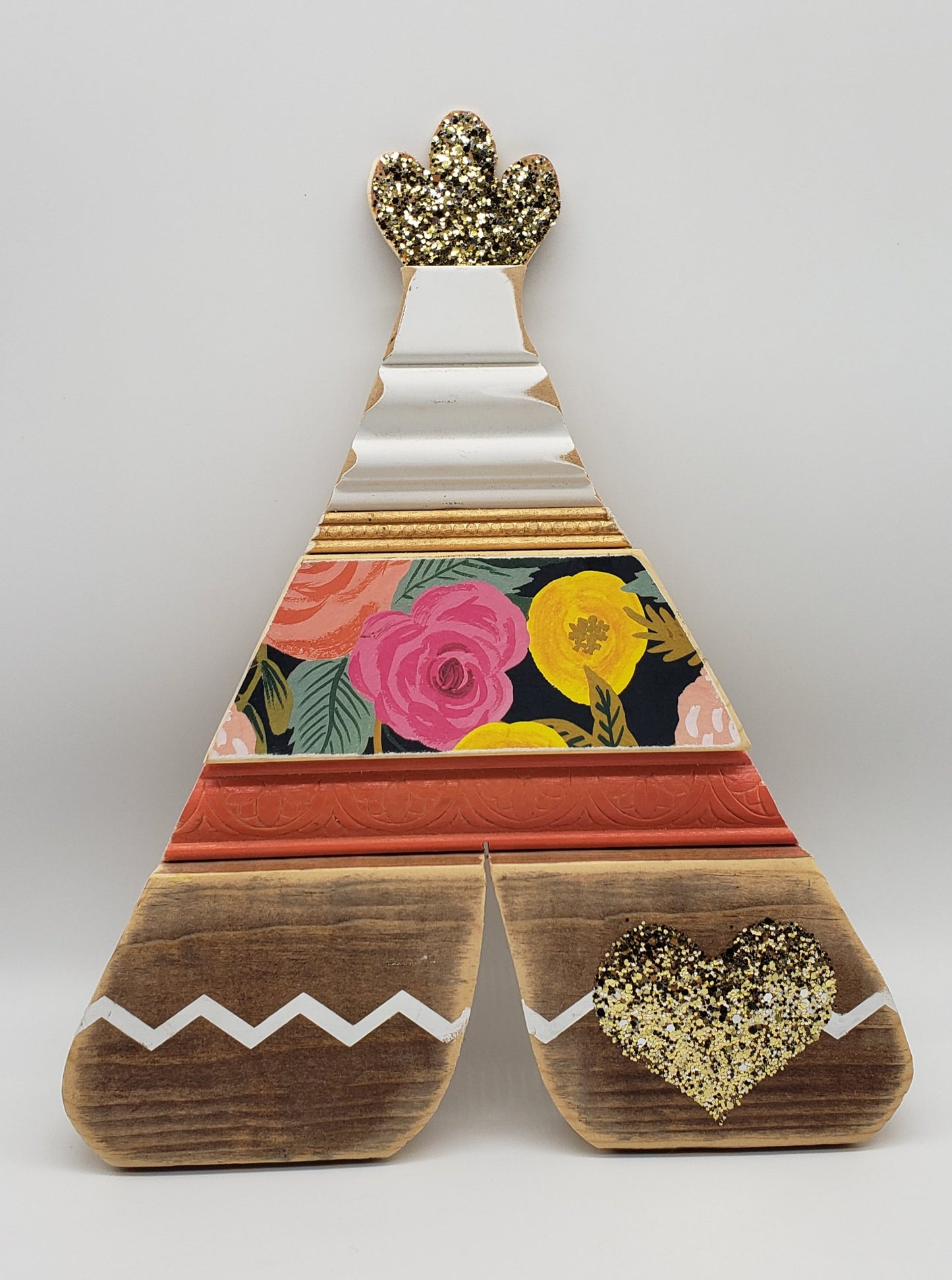 Olivewood Wood Craft TeePee