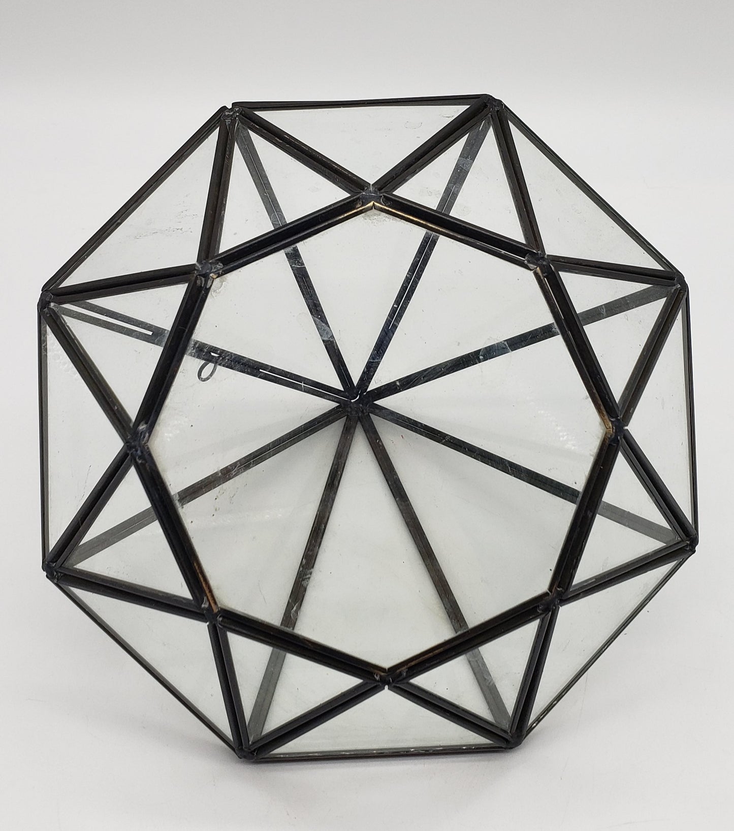 Geometric diamond terrarium plant holder