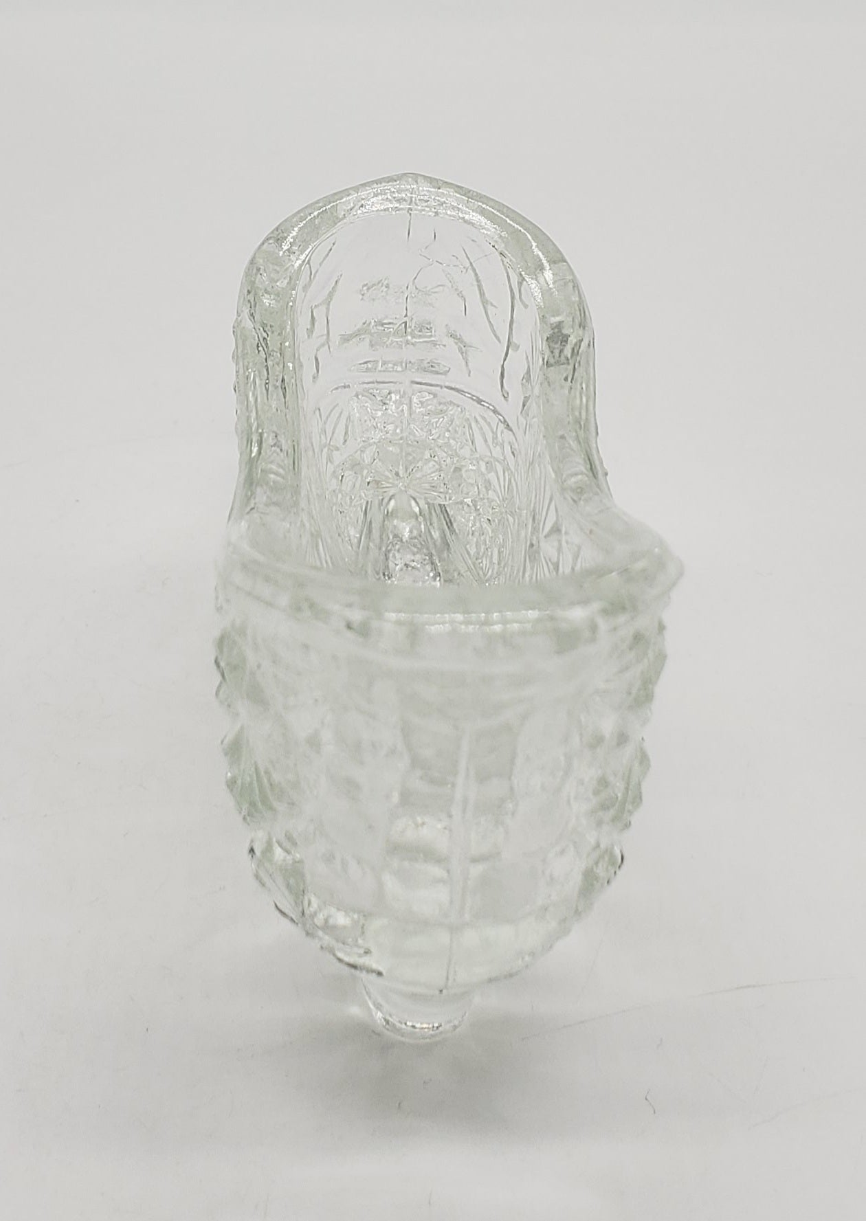 Fenton Clear Button & Daisy Glass Shoe