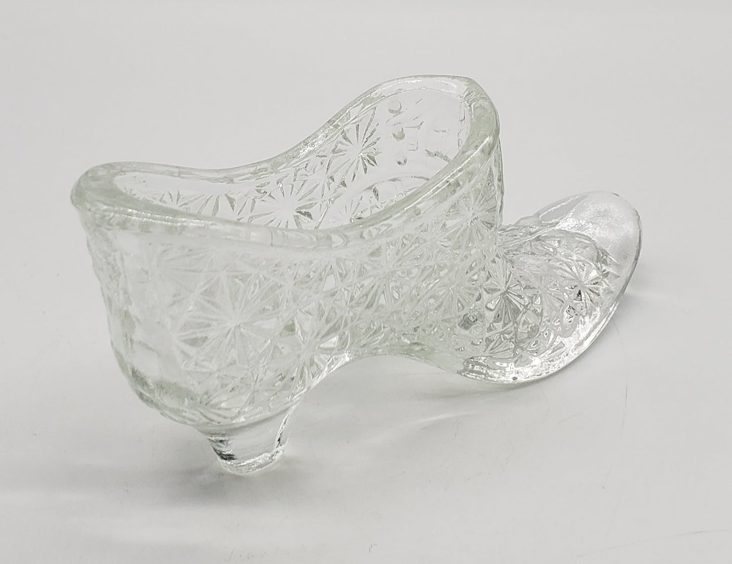 Fenton Clear Button & Daisy Glass Shoe