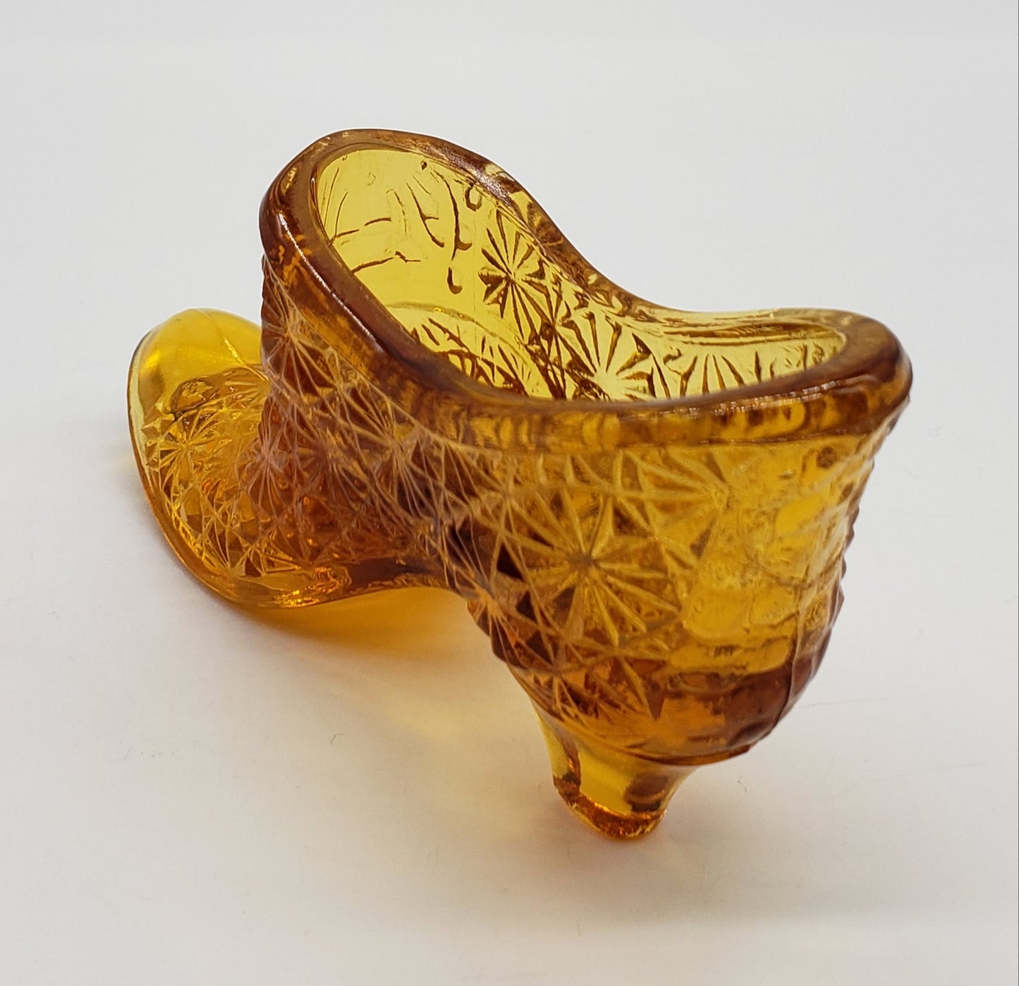 FENTON ART GLASS SHOE SLIPPER BOOT "DAISY & BUTTON" AMBER
